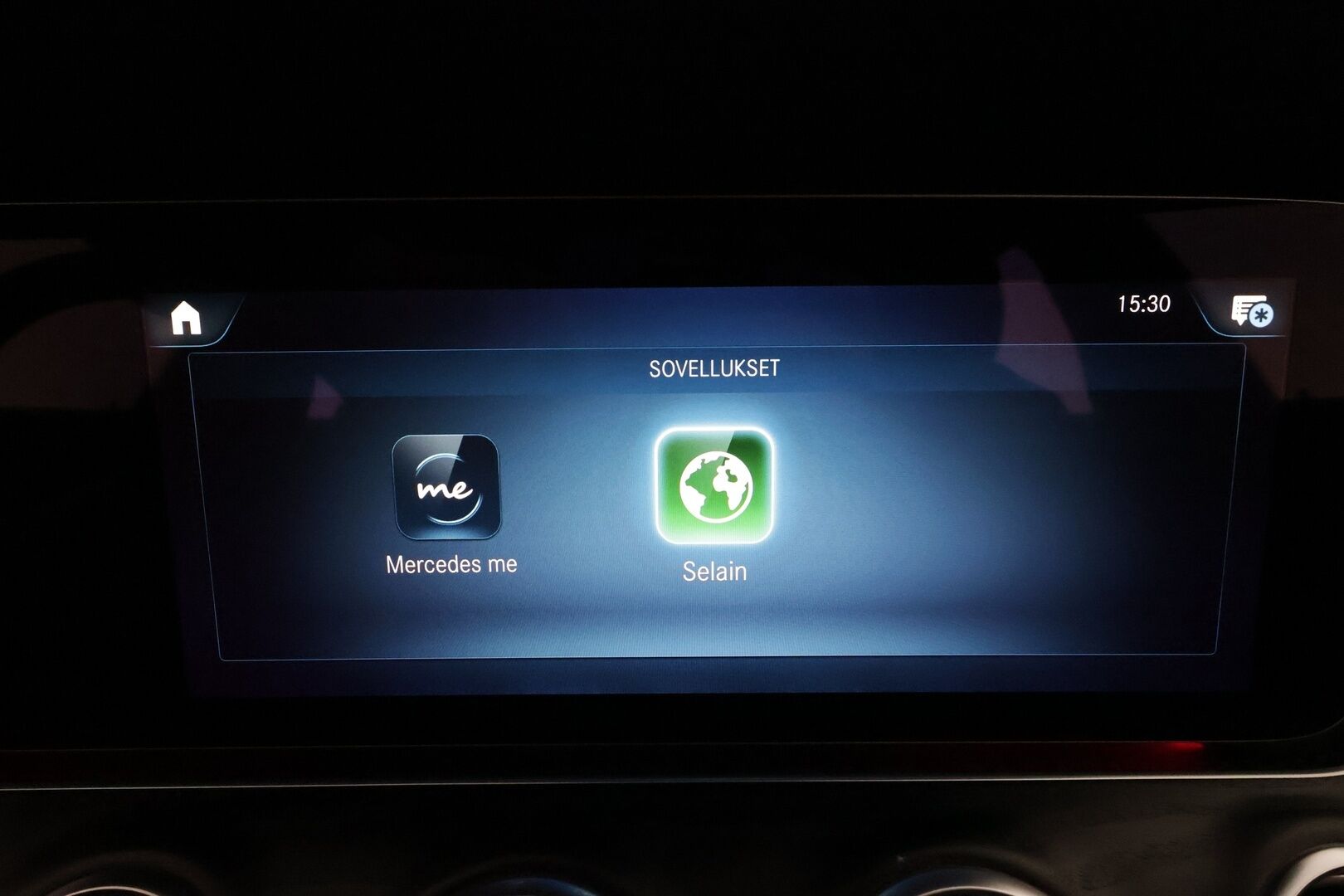 Mercedes-Benz E 2022 200 d T A Business Avantgarde *Burmester / Muistipenkit / Vakkari / Multibeam / 360° / Widescreen / KeylessGo* - Suomi-auto / Kahdet renkaat aluvanteilla