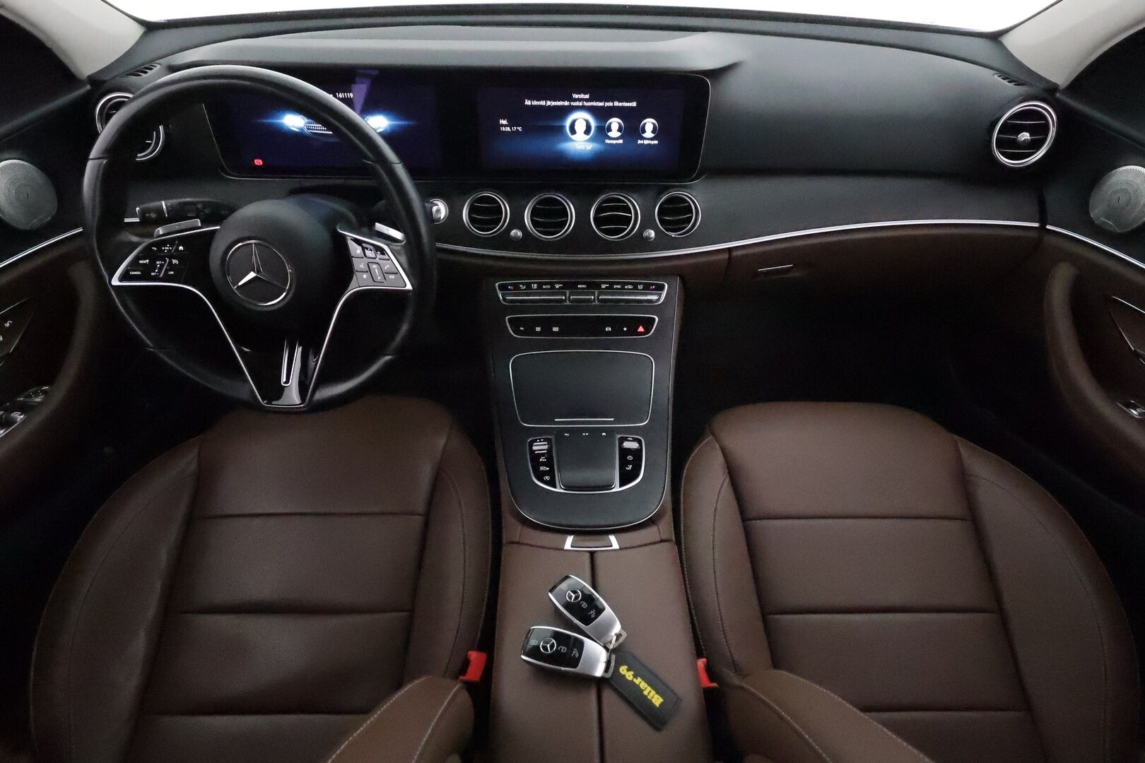 Mercedes-Benz E 2022 200 d T A Business Avantgarde *Burmester / Muistipenkit / Vakkari / Multibeam / 360° / Widescreen / KeylessGo* - Suomi-auto / Kahdet renkaat aluvanteilla