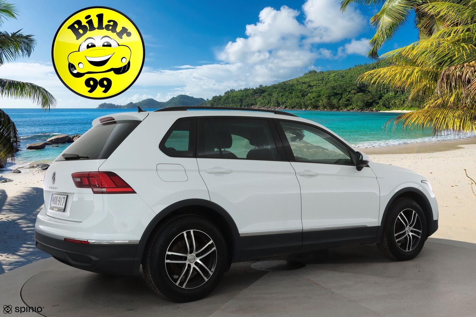 Volkswagen Tiguan 2022 Comfort 2,0 TDI SCR 110 kW DSG **Webasto / Koukku / Adapt.Vakkari / LED-valot / P.Tutkat / Sporttipenkit / Kaistavahti** - 1-om Suomi-auto / Kahdet Renkaat