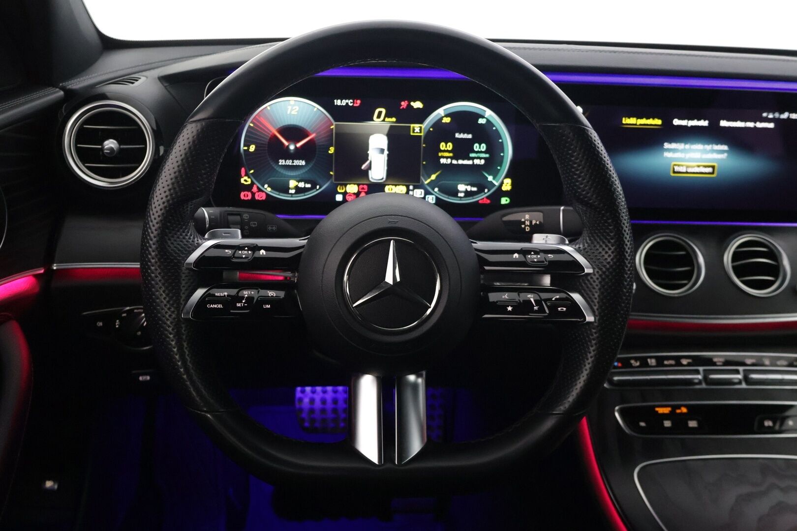 Mercedes-Benz E 2021 300 de T A Business AMG EQ Power * Amg sisä/ulko paketti / 360-kamera / Vetokoukku / Puolinahkasisusta / Keylessgo * - * Akku kuntotarkastettu SOH 90,7% / ALV-vähennyskelpoinen *