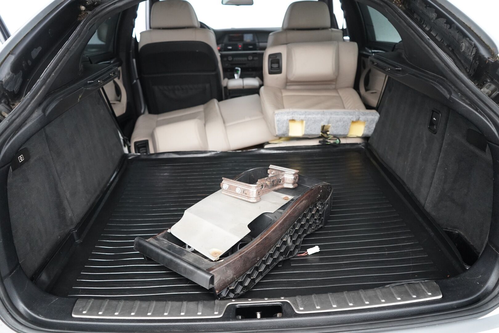 BMW X6 2008 X6 xDRIVE35d *MYYDÄÄN HUUTOKAUPAT.COM*
