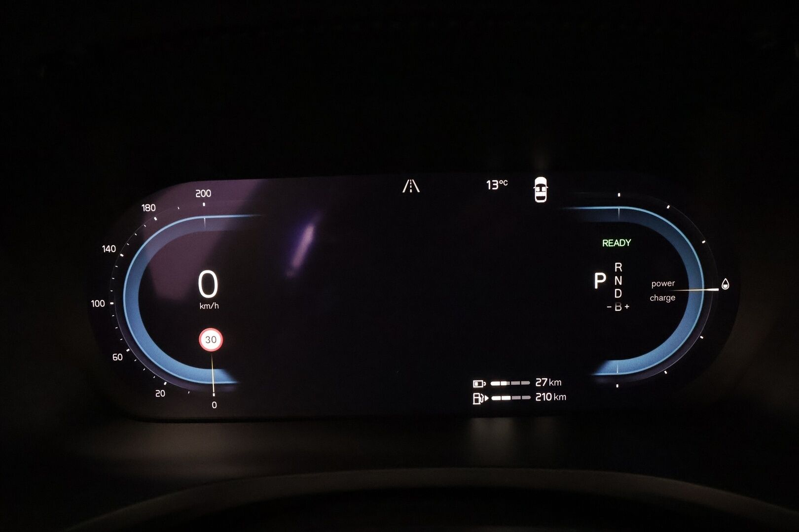 Volvo V60 2023 T6 AWD Long Range Plus Dark * Adapt.vakari / Muistipenkit / P.kamera / Navi / Keyless / Apple&Android * - 1-om. Suomi-auto / Merkkihuollettu / Akku kuntotarkastettu SoH 95,2% - HULLU BLACKWEEK KORKOTARJOUS 2,49%