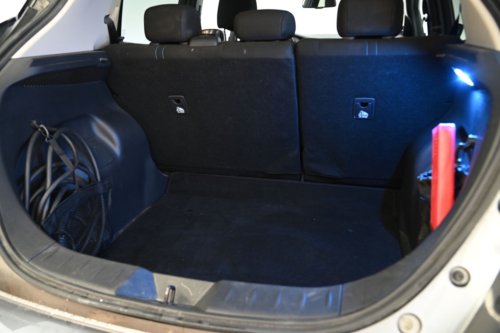 Nissan Leaf 2023 40 KWh N-Connecta * ILP / 360-Kamera / ACC / Kaukovaloautomatiikka / BLIS / KeylessGo* - 1-Omisteinen Suomi-auto / Merkkiliikkeen huoltohistoria!