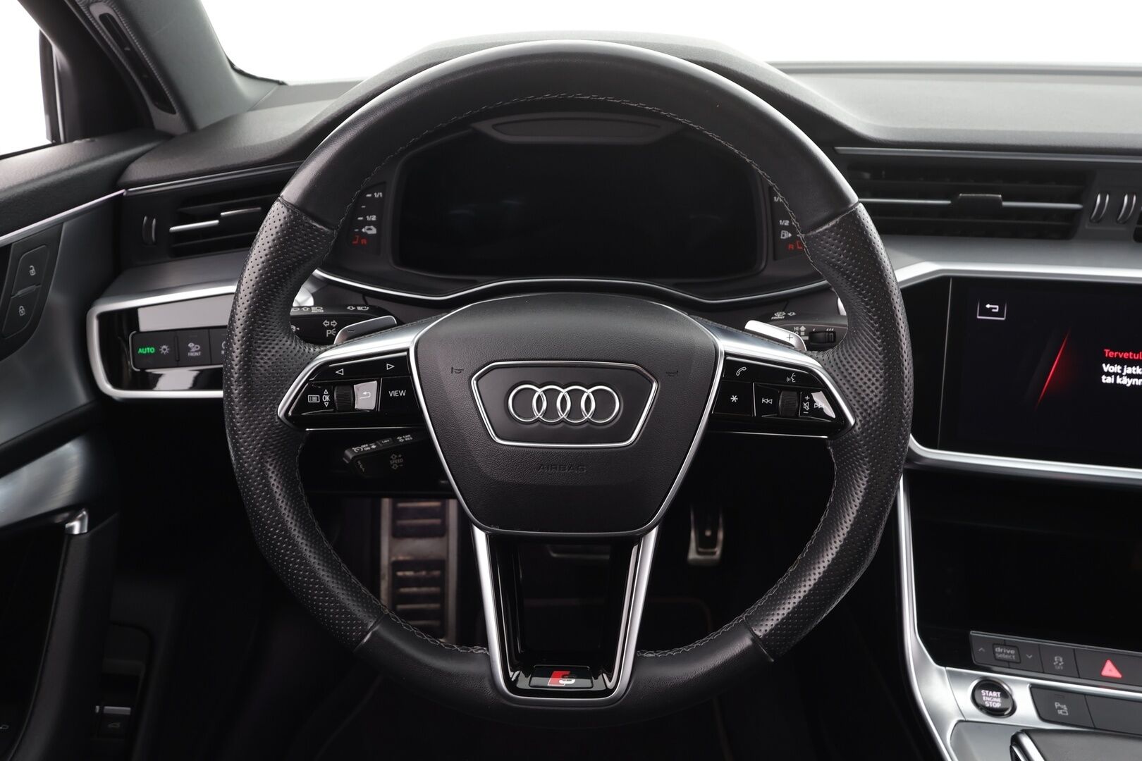 Audi A6 2023 Business Sport 50 TFSI e quattro S-Line * Vakkari / P.kamera / Matrix LED / Navi / Sporttipenkit / Koukku * - 1.Om Suomi-auto / Kahdet renkaat aluvanteilla / Merkkihuollettu - Osta nyt, maksa vasta ensi vuonna