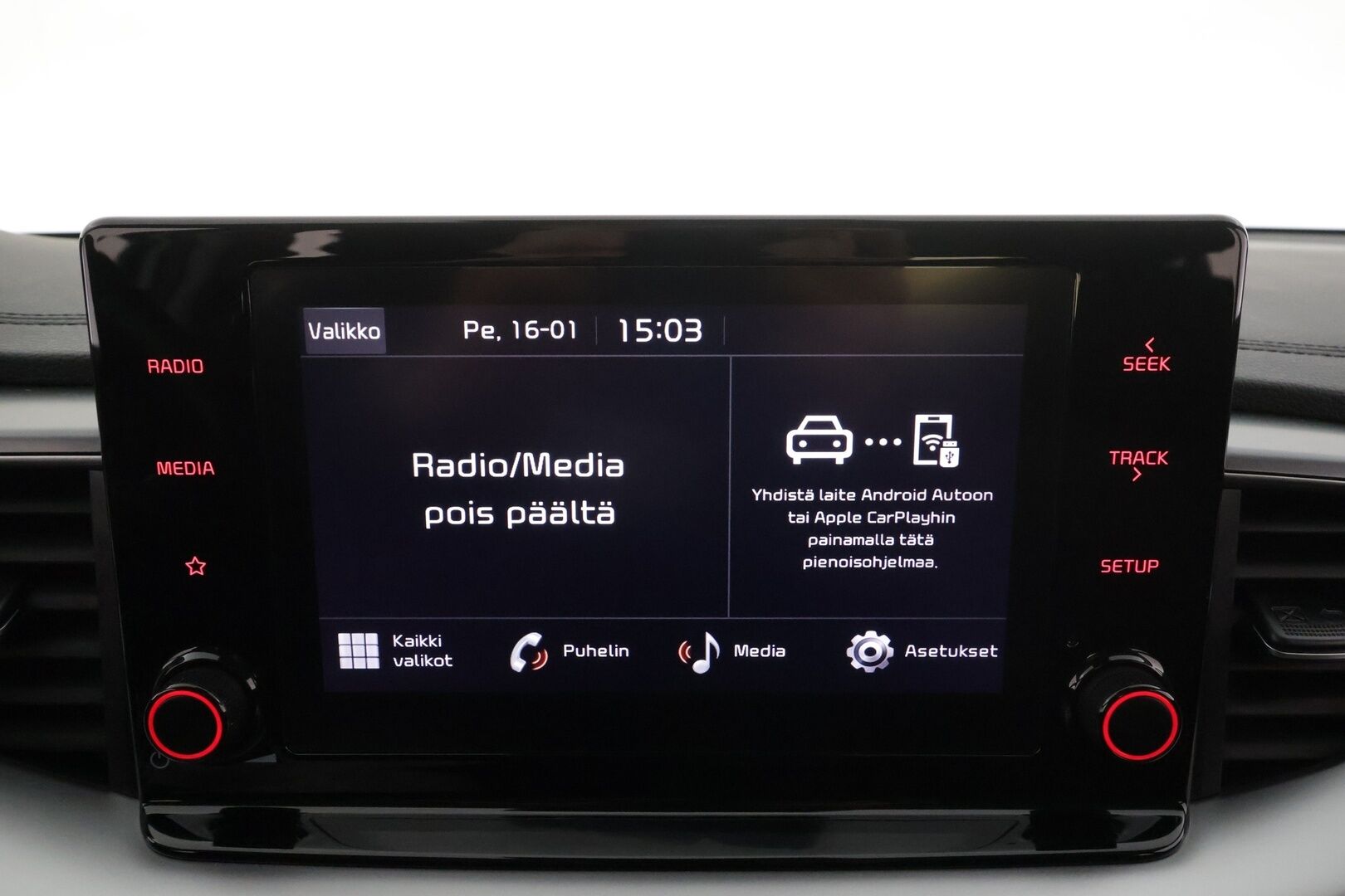 Kia Ceed 2023 1,0 T-GDI Mild-Hybrid 120hv LX 5D DCT * Vakkari / P.kamera / Lohko+SIsä / Kaistavahti / Apple&Android * - 1.Om Suomi-auto / 2xRenkaat