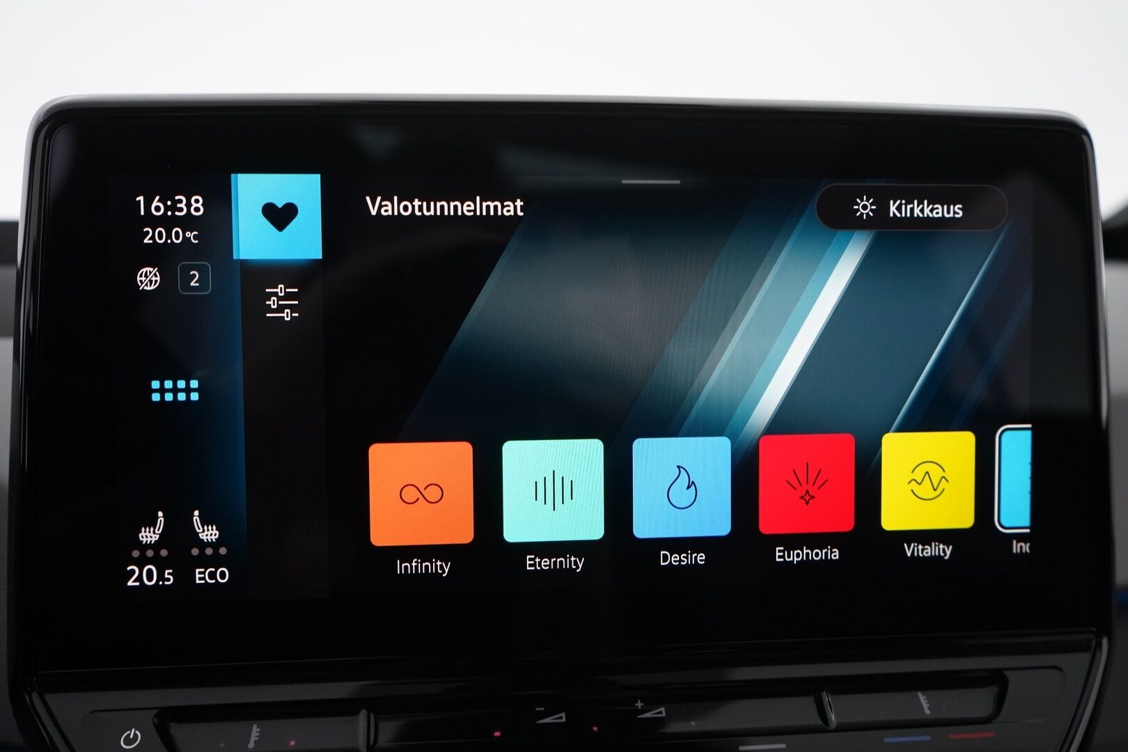 Volkswagen ID.3 2021 Pro Performance Business 150 kW, akku 58 kWh *Sporttipenkit / IQ.Lights / ACC / Ambient / Panorama* - Kahdet hyvät renkaat / Molemmat laturit / Merkkihuollettu