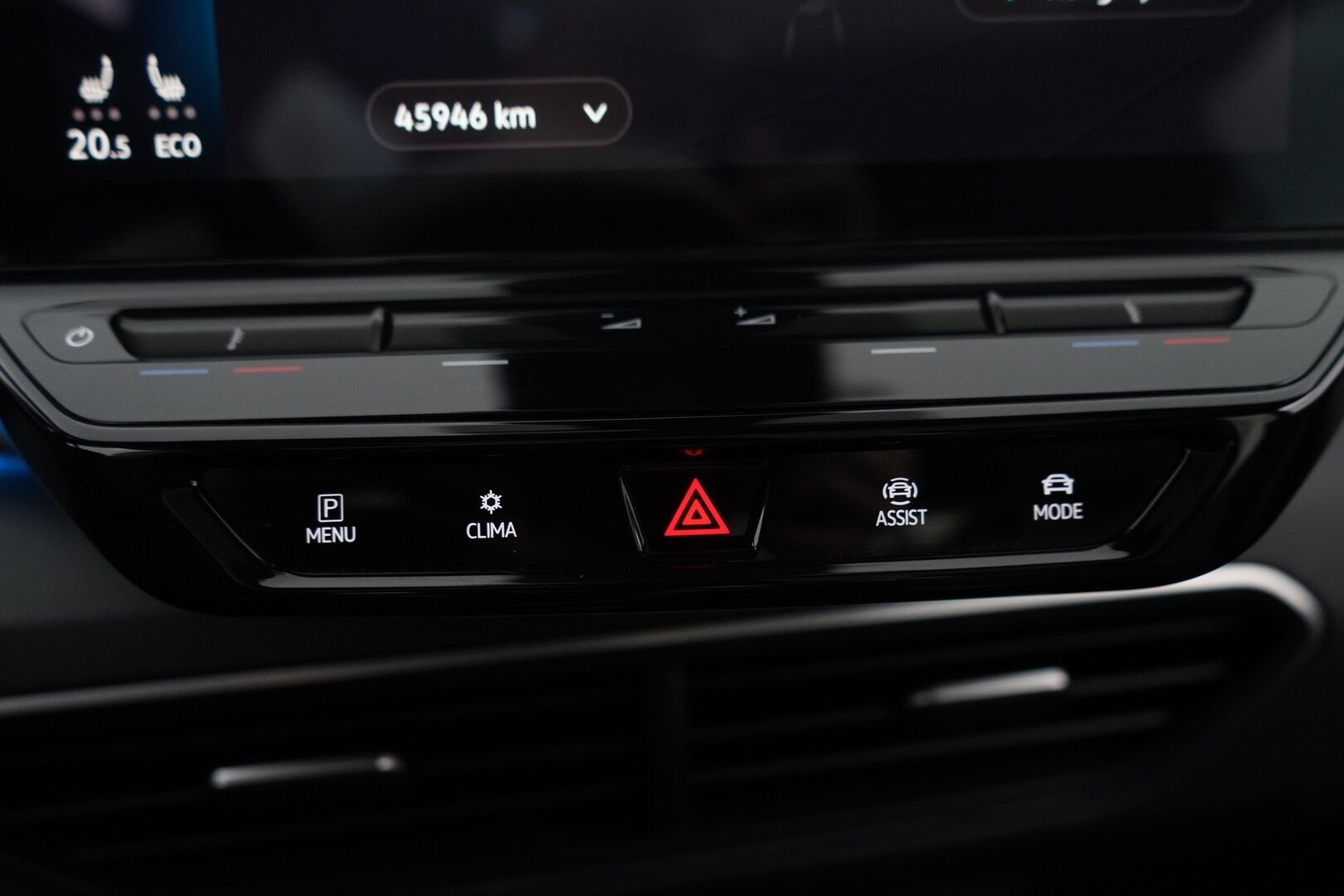 Volkswagen ID.3 2021 Pro Performance Business 150 kW, akku 58 kWh *Sporttipenkit / IQ.Lights / ACC / Ambient / Panorama* - Kahdet hyvät renkaat / Molemmat laturit / Merkkihuollettu