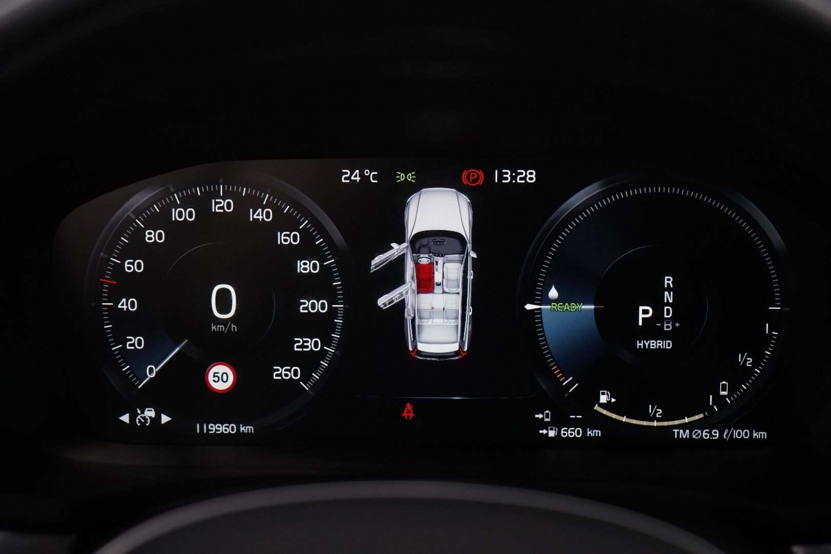 Volvo V60 2020 T6 TwE AWD Momentum aut *Webasto / ACC / Koukku / Digimittaristo / Navi / Apple&Android* - Kahdet OEM vanteet / Jakopää vaihdettu / Merkkihuollettu