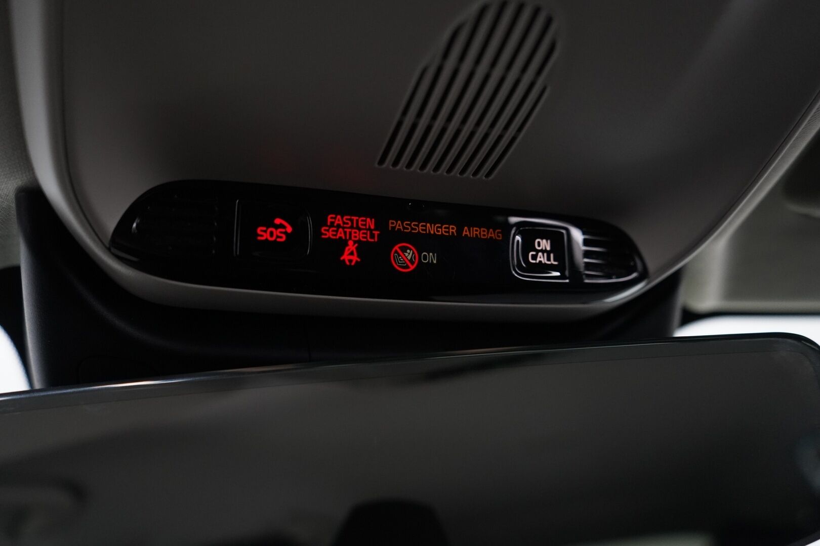Volvo V60 2020 T6 TwE AWD Momentum aut *Webasto / ACC / Koukku / Digimittaristo / Navi / Apple&Android* - Kahdet OEM vanteet / Jakopää vaihdettu / Merkkihuollettu