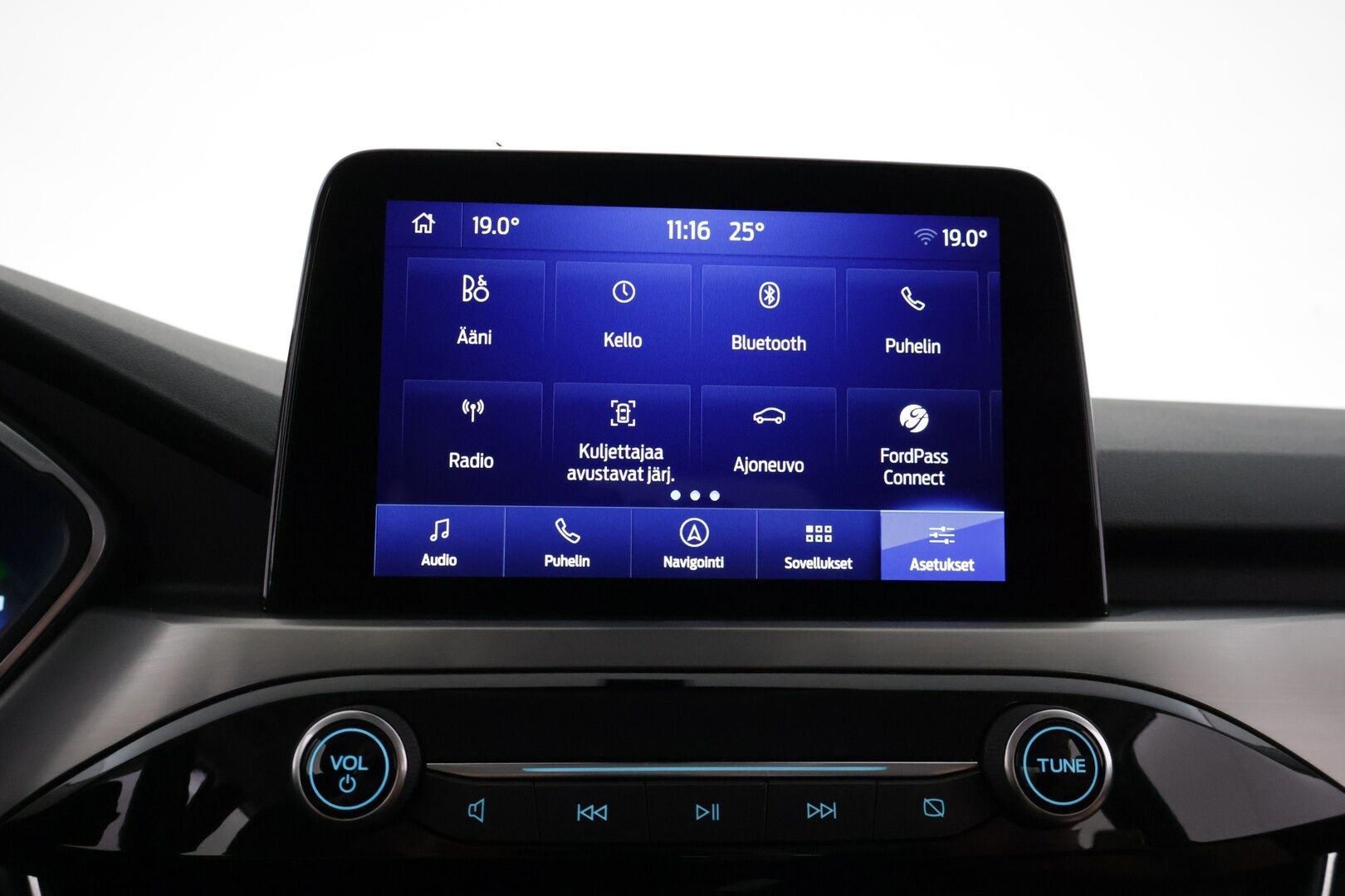 Ford Kuga 2023 2,5 Plug-In Hybrid 225hv Titanium X Business Edition *Bang&Olufsen / P-kamera / Kaistavahti / Vakkari / Puolinahat* - Akku kuntotarkistettu! 1-omisteinen Suomi-auto / 2x renkaat aluvanteilla / Merkkihuollettu!