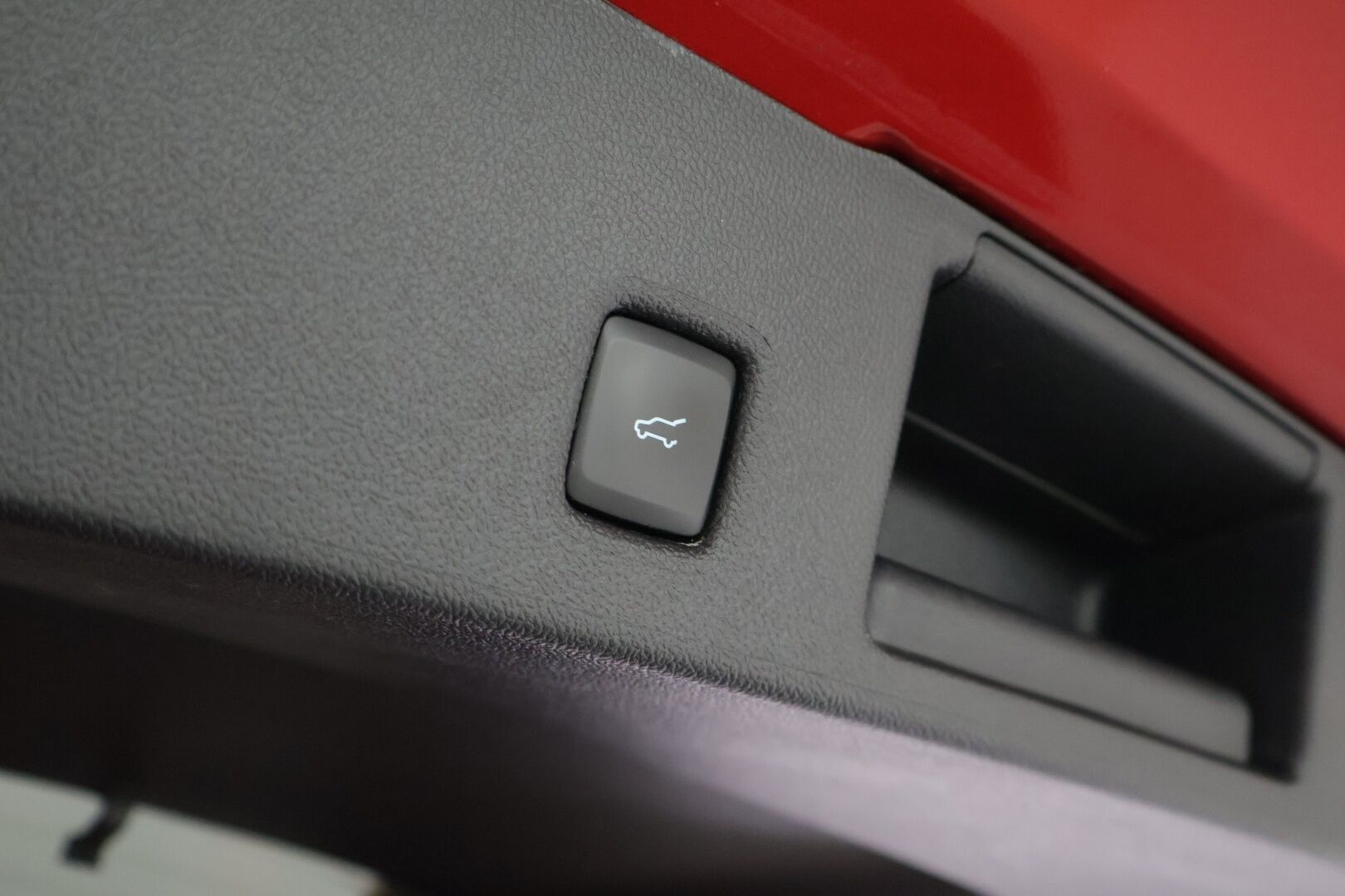Ford Kuga 2023 2,5 Plug-In Hybrid 225hv Titanium X Business Edition *Bang&Olufsen / P-kamera / Kaistavahti / Vakkari / Puolinahat* - Akku kuntotarkistettu! 1-omisteinen Suomi-auto / 2x renkaat aluvanteilla / Merkkihuollettu!