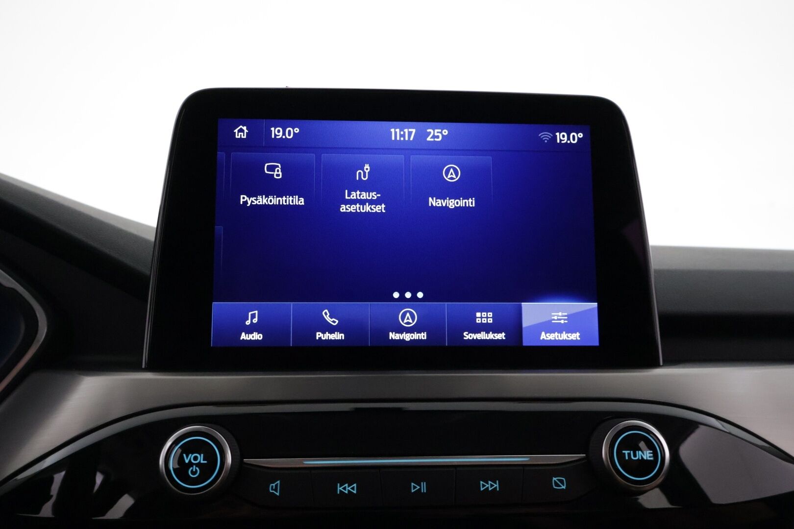 Ford Kuga 2023 2,5 Plug-In Hybrid 225hv Titanium X Business Edition *Bang&Olufsen / P-kamera / Kaistavahti / Vakkari / Puolinahat* - Akku kuntotarkistettu! 1-omisteinen Suomi-auto / 2x renkaat aluvanteilla / Merkkihuollettu!
