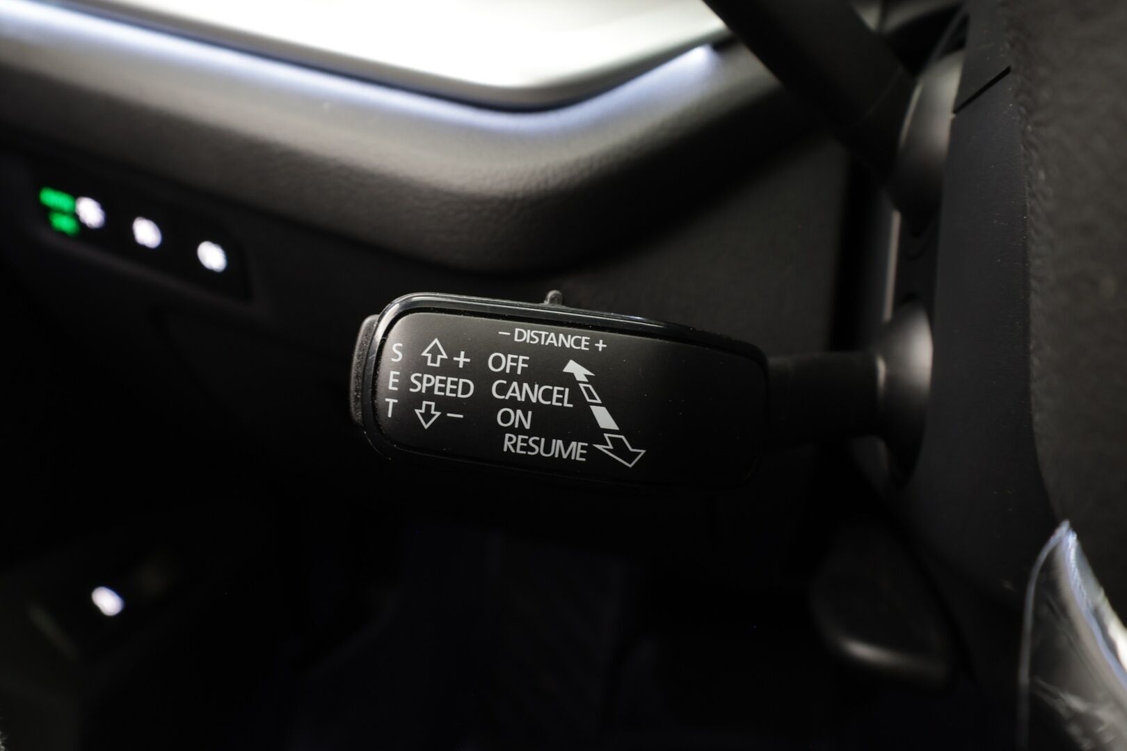 Skoda Octavia 2023 Combi 2.0 TDI 150 Style Nordic Edition DSG - | ACC | Webasto | Matrix LED | P.kamera | Navi | Keyless | 1.Om Suomi-auto | Kahdet renkaat aluvanteilla |