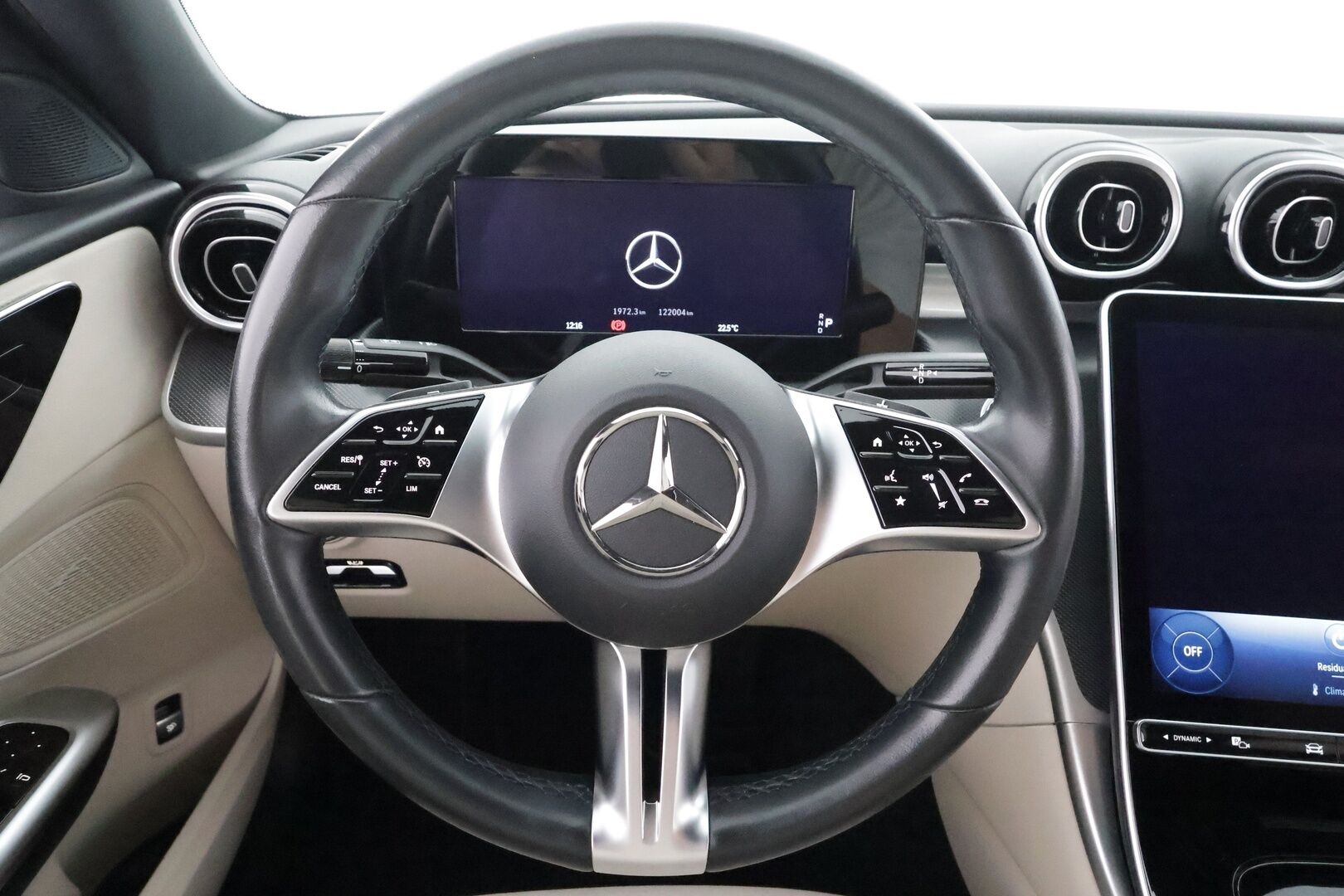 Mercedes-Benz C 2023 200 4MATIC A Business - | Vakkari | Burmester | LED High Performance | P.Tutkat | Osasähkö nahat | Ratinlämmitys | Apple&Android | 1.Om Suomi-auto | Kahdet Renkaat |