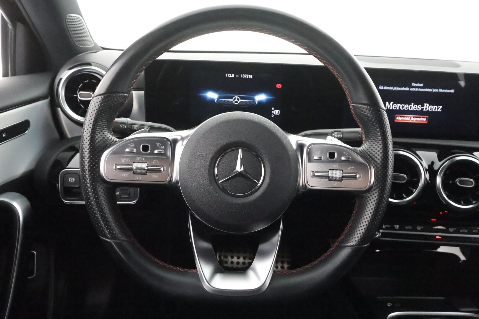 Mercedes-Benz A 2023 250 e A Business AMG - 1Om Suomiauto | Distronic+ | LED High Performance | Peruutuskamera | Nahka-Alcantara | Hyvät varusteet!