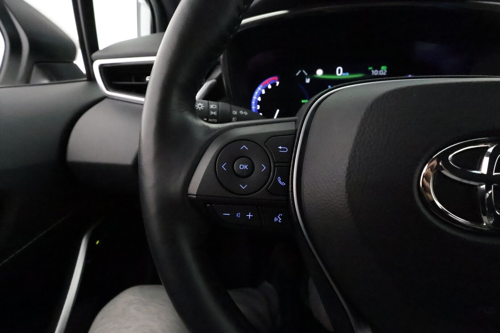 Toyota Corolla 2023 Touring Sports 1,8 Hybrid Prestige Edition - Suomiauto / Adapt.Vakkari / Merkkihuollot / KeylessGo / AppleCarPlay / LED / Ratinlämmitys / Juuri tullut Tampereelle!