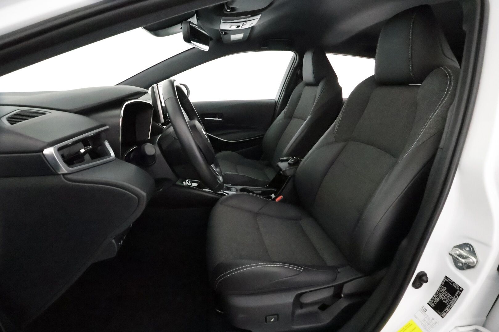 Toyota Corolla 2023 Touring Sports 1,8 Hybrid Prestige Edition - Suomiauto / Adapt.Vakkari / Merkkihuollot / KeylessGo / AppleCarPlay / LED / Ratinlämmitys / Juuri tullut Tampereelle!