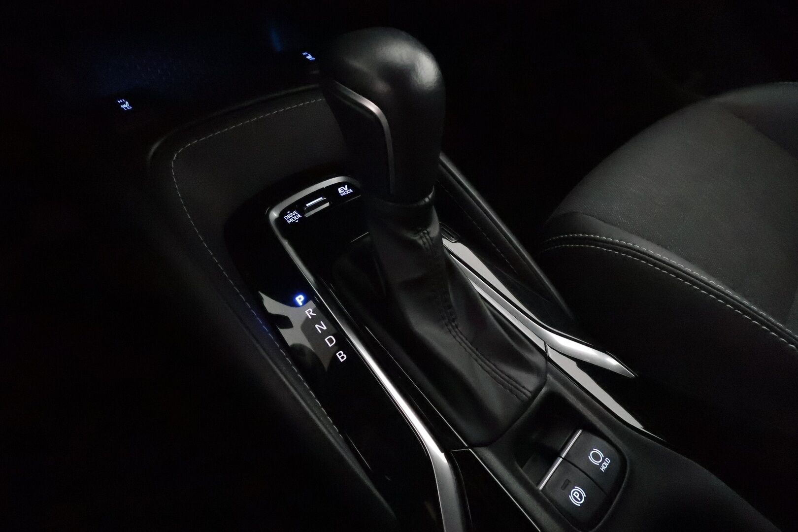 Toyota Corolla 2023 Touring Sports 1,8 Hybrid Prestige Edition - Suomiauto / Adapt.Vakkari / Merkkihuollot / KeylessGo / AppleCarPlay / LED / Ratinlämmitys / Juuri tullut Tampereelle!
