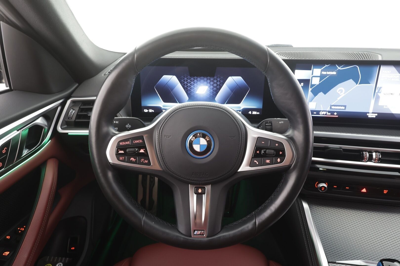 BMW i4 2023 eDrive40 M Sport - ACC | Lisälämmitin | Widescreen | HUD | Comfort access | Kamera | LED | Muistipenkki | SOH 96,3% | 1.Om Suomi-auto | Merkkihuollettu | Kahdet renkaat BMW alumiinivantein