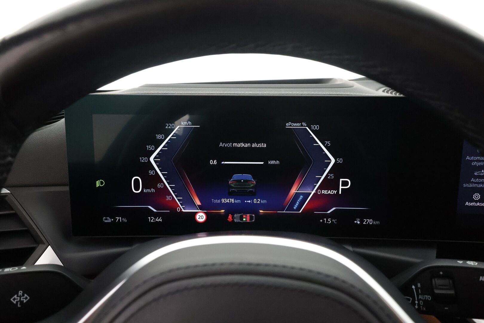 BMW i4 2023 eDrive40 * ACC / P.kamera / Hifi / Koukku / Lasikattoluukku / Comfort Access / Ruskeat nahat / Navi * - 1.Om Suomi-auto / Akku kuntotarkastettu SoH95,2% / Kahdet renkaat aluvanteilla / Merkkihuollettu