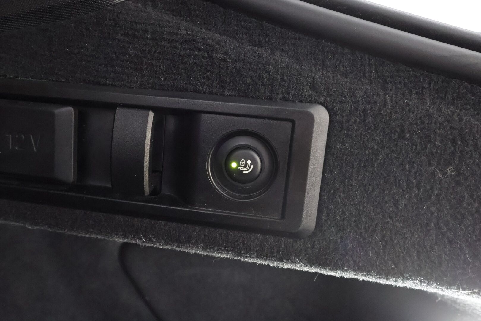 BMW i4 2023 eDrive40 * ACC / P.kamera / Hifi / Koukku / Lasikattoluukku / Comfort Access / Ruskeat nahat / Navi * - 1.Om Suomi-auto / Akku kuntotarkastettu SoH95,2% / Kahdet renkaat aluvanteilla / Merkkihuollettu - HULLUT AVAJAISHULINAT KORKOTARJOUS 3,29 %