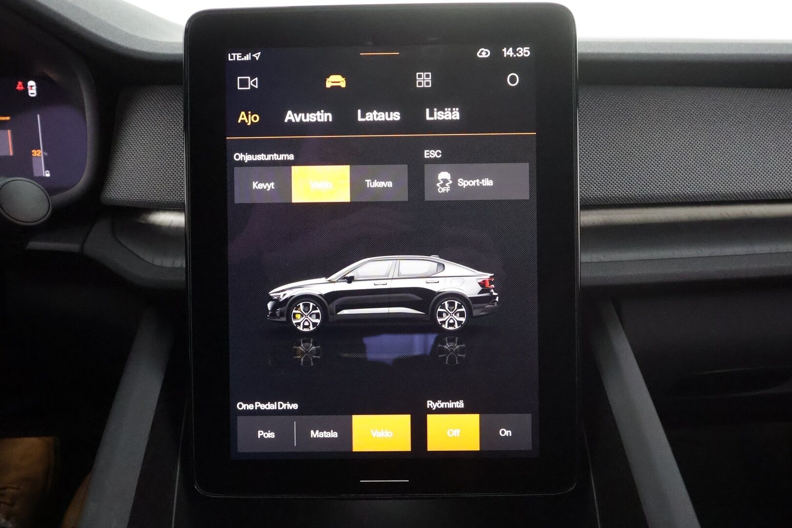 Polestar 2 2023 Long Range Dual Motor Performance, 350kW * H&K / Lasikatto / Koukku / ILP / ACC / LED / 360 / Sportpenkki Muistilla * - 1-om Suomi-auto / Akku kuntotarkastettu SoH 96.2% / 2x Latauskaapelit / Kahdet renkaat aluvanteilla / Merkkihuollettu