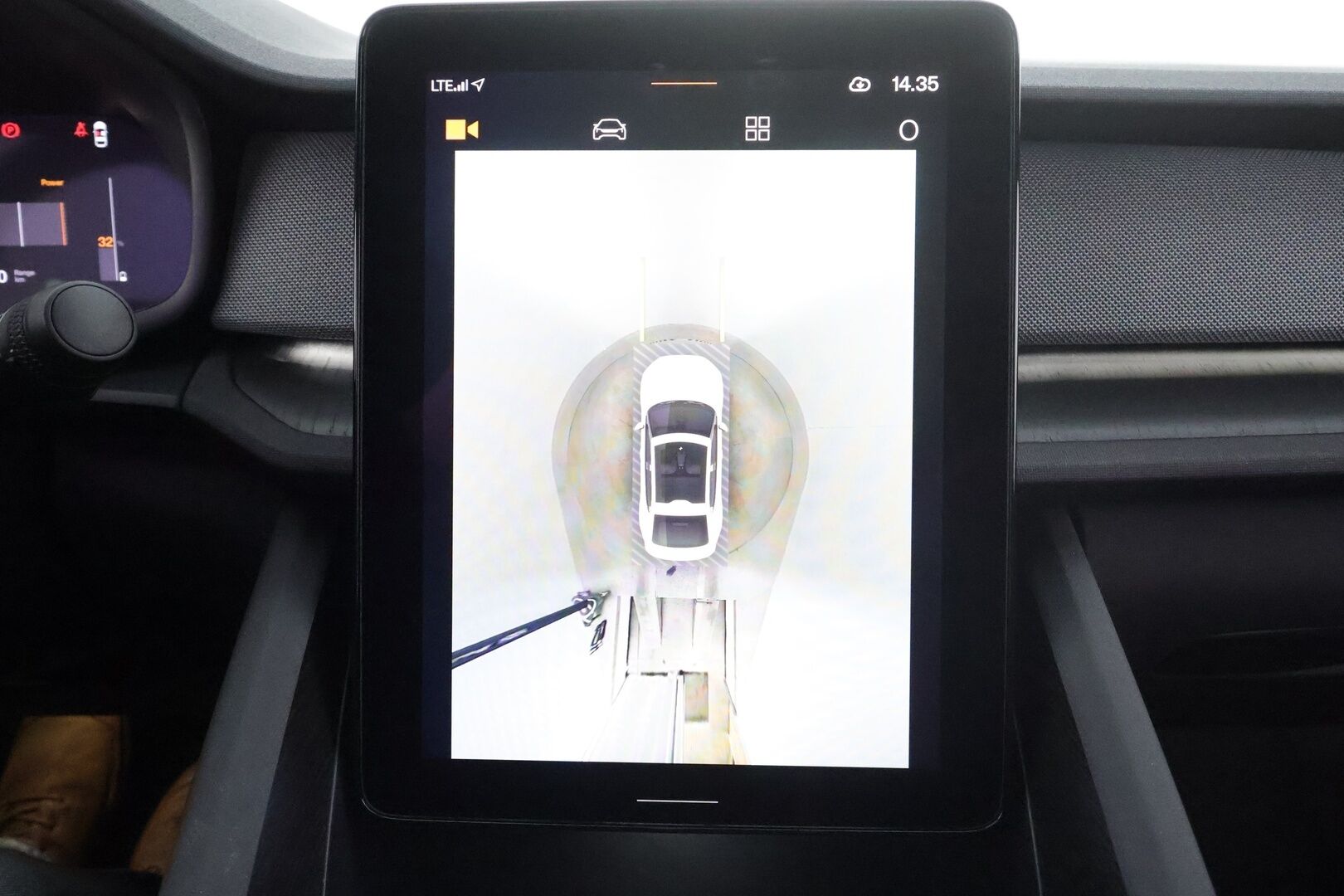 Polestar 2 2023 Long Range Dual Motor Performance, 350kW * H&K / Lasikatto / Koukku / ILP / ACC / LED / 360 / Sportpenkki Muistilla * - 1-om Suomi-auto / Akku kuntotarkastettu SoH 96.2% / 2x Latauskaapelit / Kahdet renkaat aluvanteilla / Merkkihuollettu