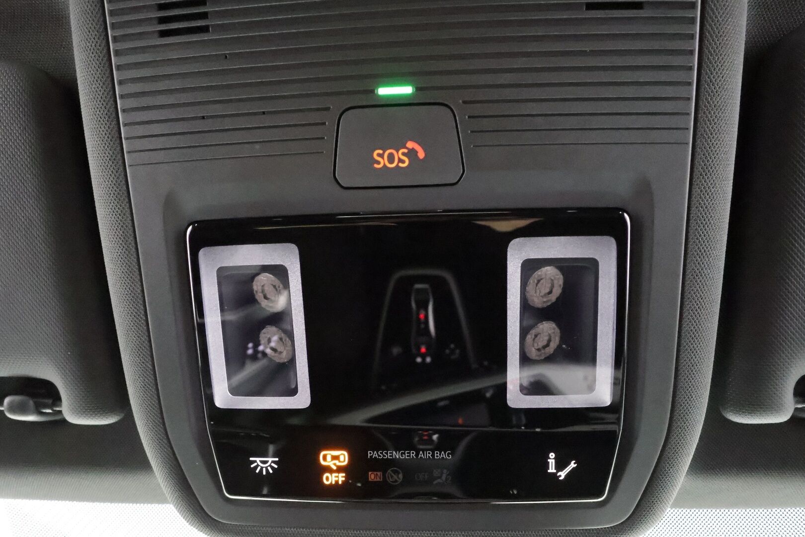Audi Q4 e-tron 2023 35 e-tron - 1.Om Suomi-auto | Kahdet OEM vanteet  | Seuraava katsastus 04/2028 | ACC | ILP | Kamera | Sporttipenkit | LED | Apple&Android | 3-Alueinen ilmastointi