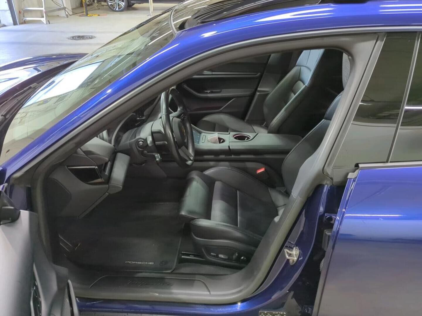Porsche Taycan 2023 4 Cross Turismo - 1.om Suomi-auto | ACC | 14-Penkit | Bose | Panorama | 2x vanteet