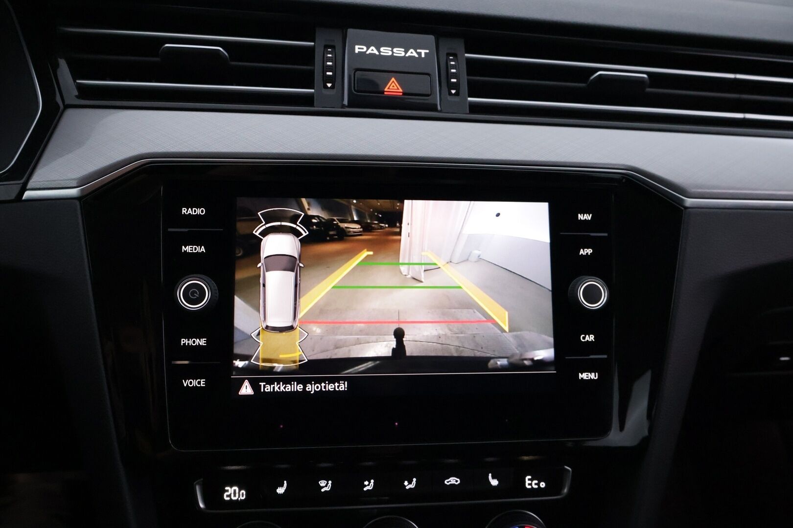Volkswagen Passat 2020 13 kWh Variant GTE Plug-In Hybrid 160 kW DSG *Webasto / Adapt. vakkari / Koukku / Navi / Peruutuskamera / LED* - Koukullinen perhefarkku / 2x Laturit