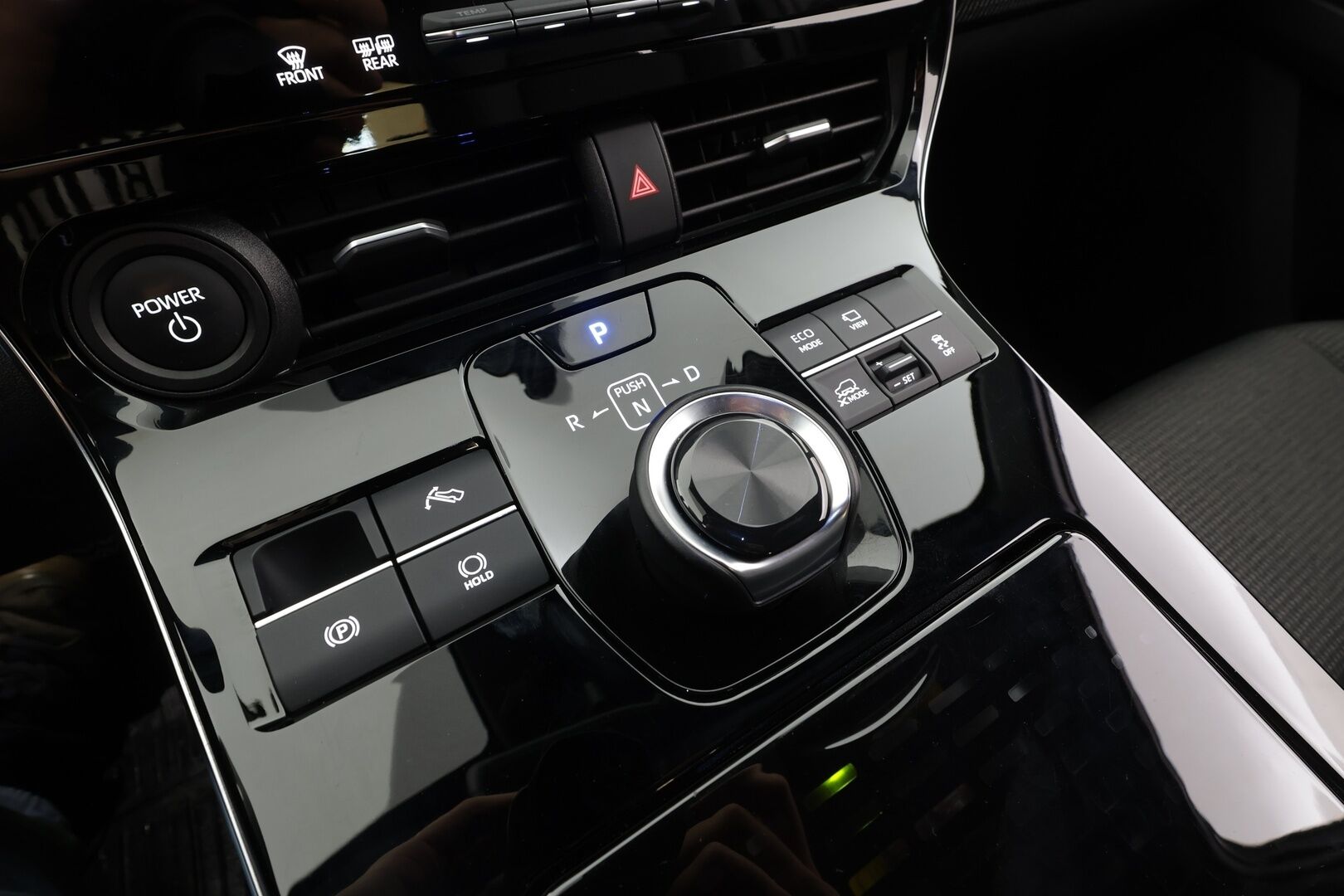 Toyota bZ4X 2022 Style AWD - Lämpöpumppu | JBL Audio | Adapt.Vakkari | Puolinahat Sähkösäädöin | LED | Navi | Keyless | Merkkihuollot | Huippuvarusteet!