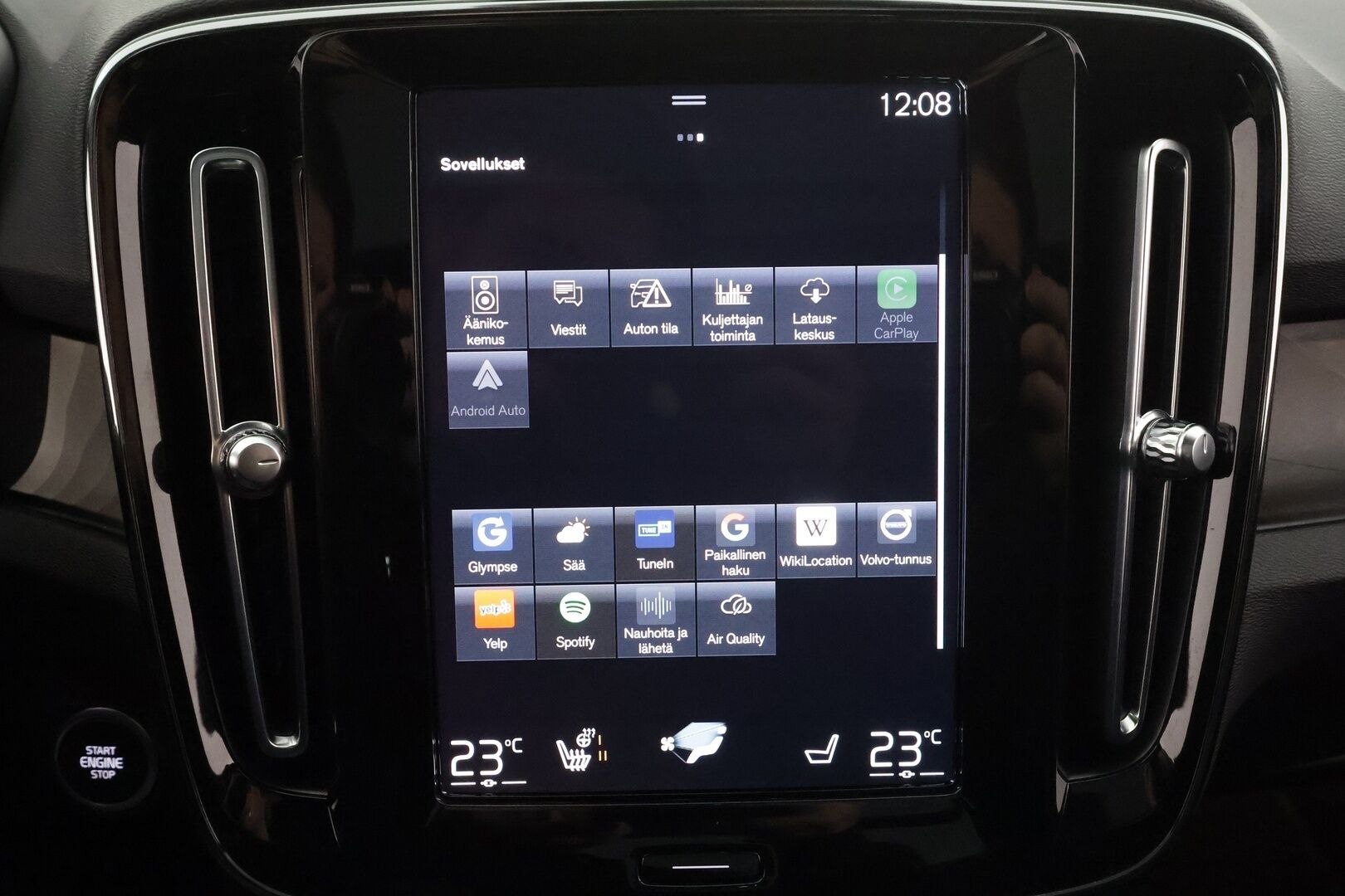 Volvo XC40 2023 T5 TwE Ultimate Dark aut * ACC / Panorama / H&K / 360° / LED / Navi / Koukku / Muistipenkki / BLIS / KeylessGo * - 1.Om Suomi-auto / Kahdet renkaat aluvanteilla / Merkkihuollettu