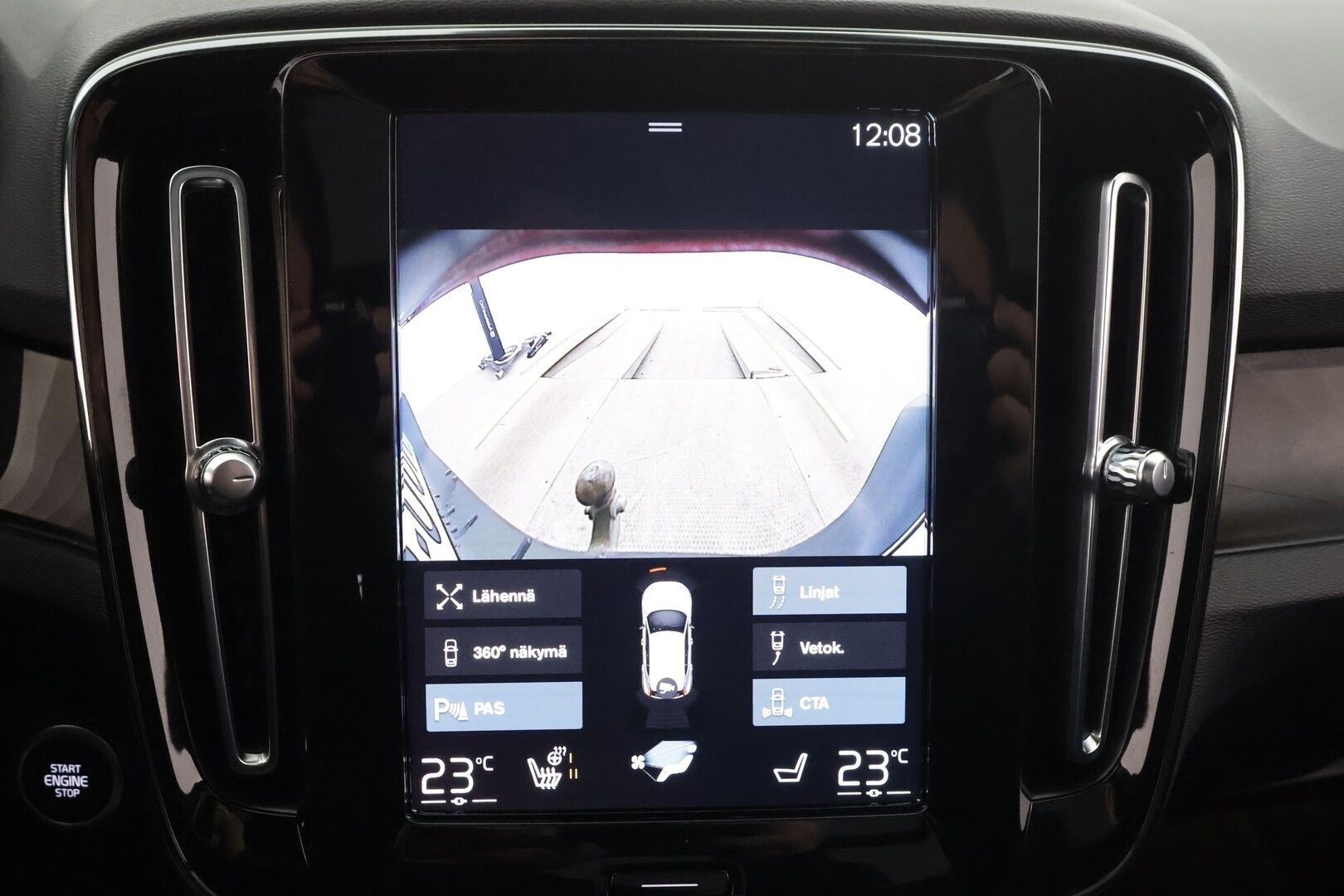 Volvo XC40 2023 T5 TwE Ultimate Dark aut * ACC / Panorama / H&K / 360° / LED / Navi / Koukku / Muistipenkki / BLIS / KeylessGo * - 1.Om Suomi-auto / Kahdet renkaat aluvanteilla / Merkkihuollettu