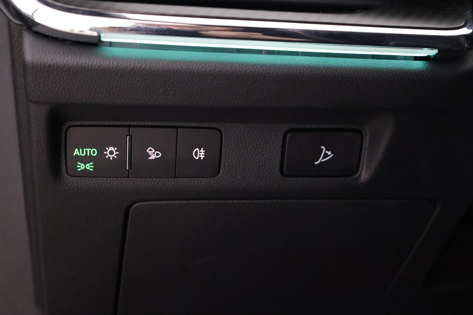 Skoda Enyaq 2023 Coupe 80x 4x4 RS iV - 3,99 % KORKOTARJOUS TÄHÄN AUTOON - * ACC / KeyLessGo / Blis / Crystal Lightning Matrix / P.Kamera / Muistipenkki