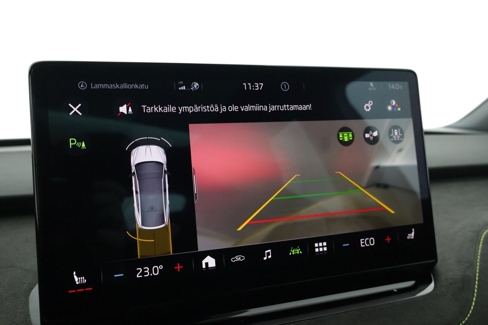 Skoda Enyaq 2023 Coupe 80x 4x4 RS iV - 3,99 % KORKOTARJOUS TÄHÄN AUTOON - * ACC / KeyLessGo / Blis / Crystal Lightning Matrix / P.Kamera / Muistipenkki