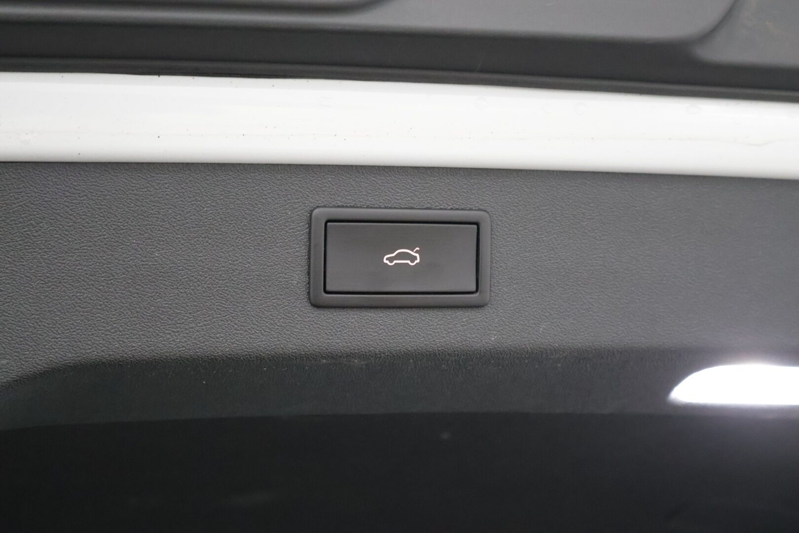 Skoda Enyaq 2023 Coupe 80x 4x4 RS iV - 3,99 % KORKOTARJOUS TÄHÄN AUTOON - * ACC / KeyLessGo / Blis / Crystal Lightning Matrix / P.Kamera / Muistipenkki