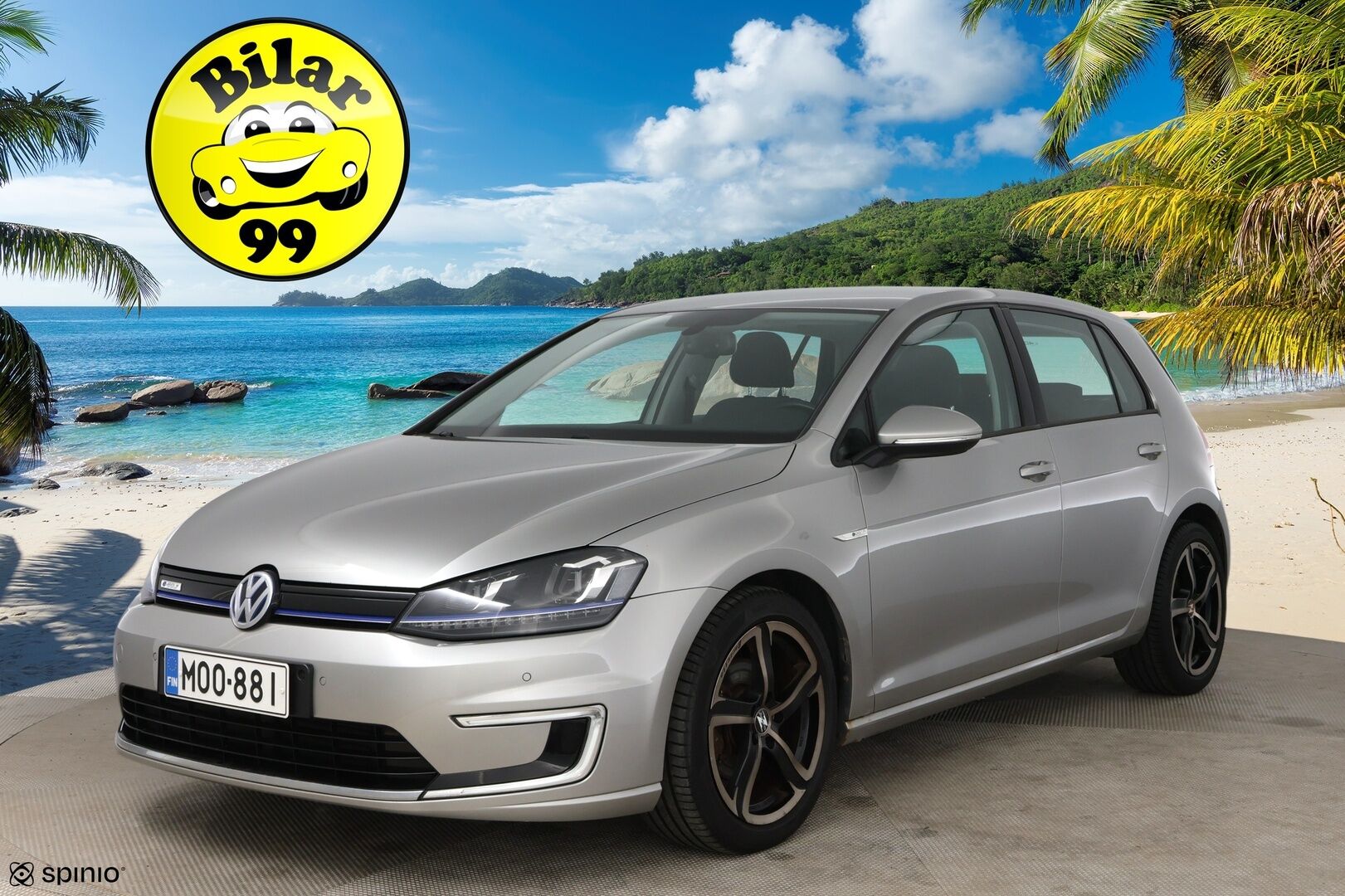 VOLKSWAGEN E-GOLF 2015 e-Golf 85kW / Vakkari / Navi / P. Tutkat /  LED / - Keyless / 2x Vanteet&Renkaat