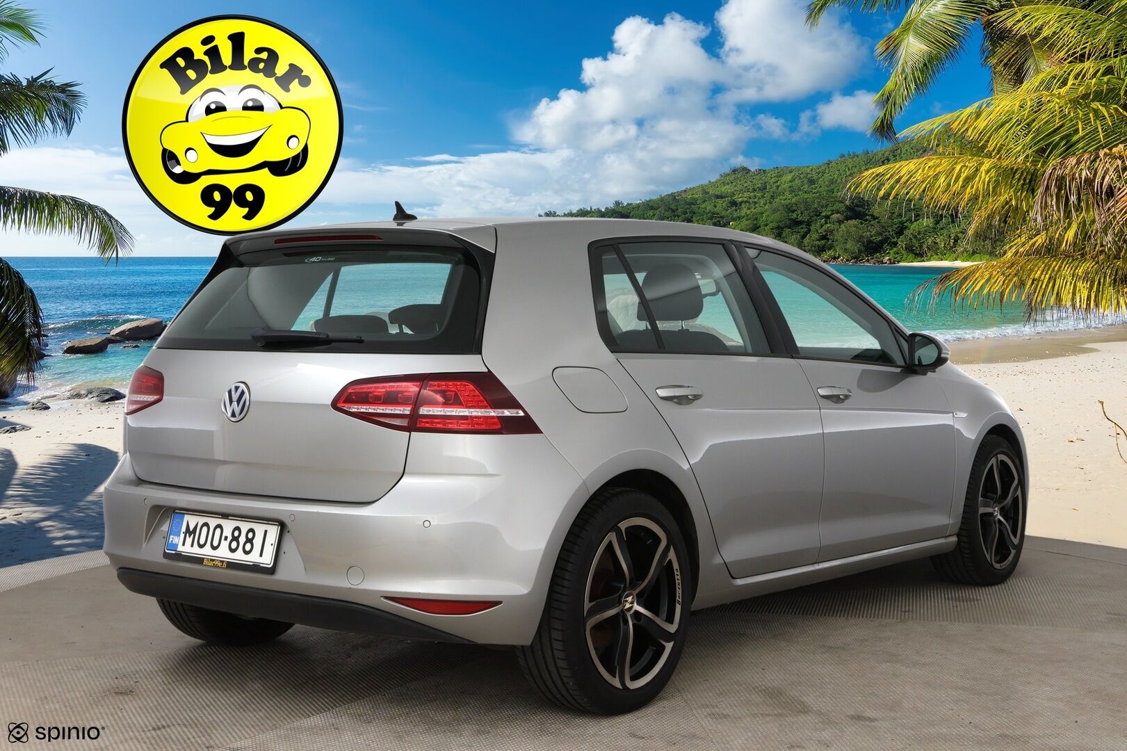 VOLKSWAGEN E-GOLF 2015 e-Golf 85kW / Vakkari / Navi / P. Tutkat /  LED / - Keyless / 2x Vanteet&Renkaat