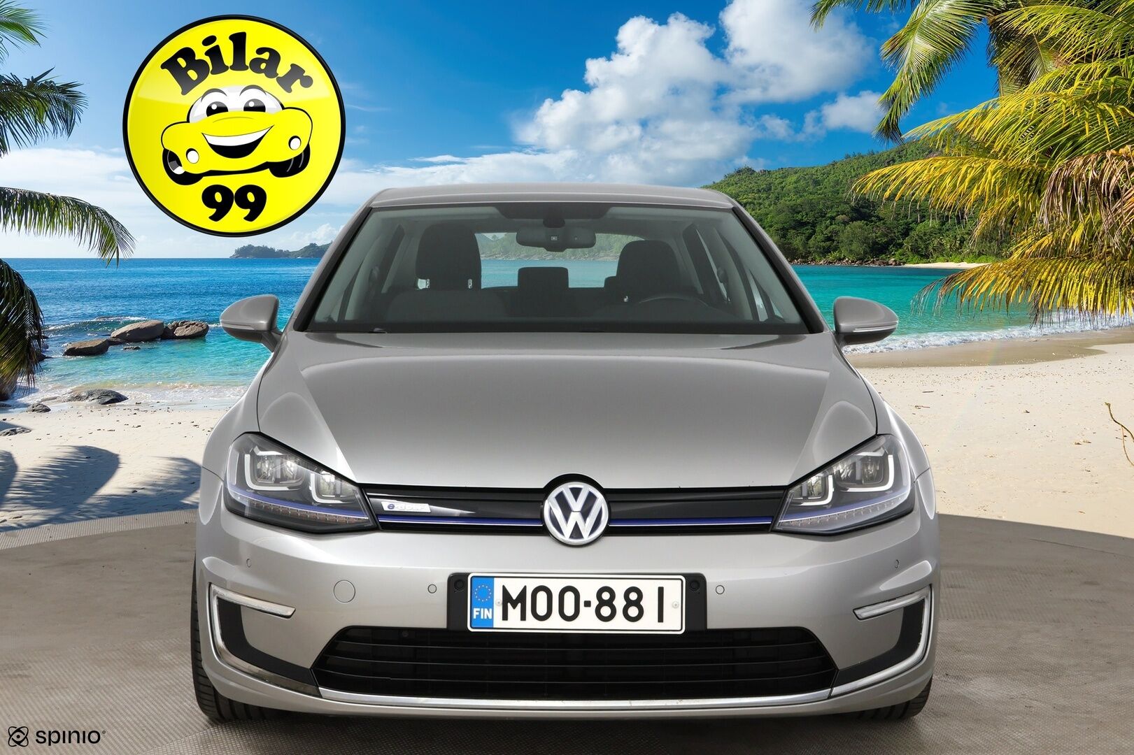 VOLKSWAGEN E-GOLF 2015 e-Golf 85kW / Vakkari / Navi / P. Tutkat /  LED / - Keyless / 2x Vanteet&Renkaat
