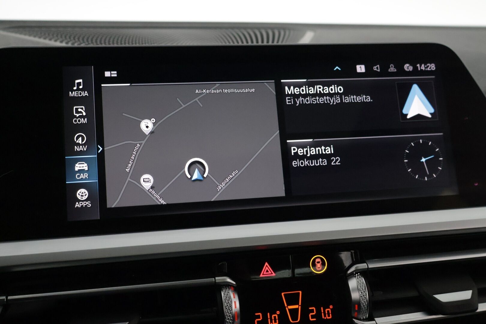 BMW 330 2020 G20 Sedan 330e M-Sport *Kattoluukku / Vakionopeudensäädin / Hifit / Puolinahkapenkit / LED-ajovalot / Kattoluukku / Sähkötoiminen takaluukku* - *2x Aluvanteet / Android auto sekä Appe Carplay / Musta sisäkatto / Upea Väriyhdistelmä*