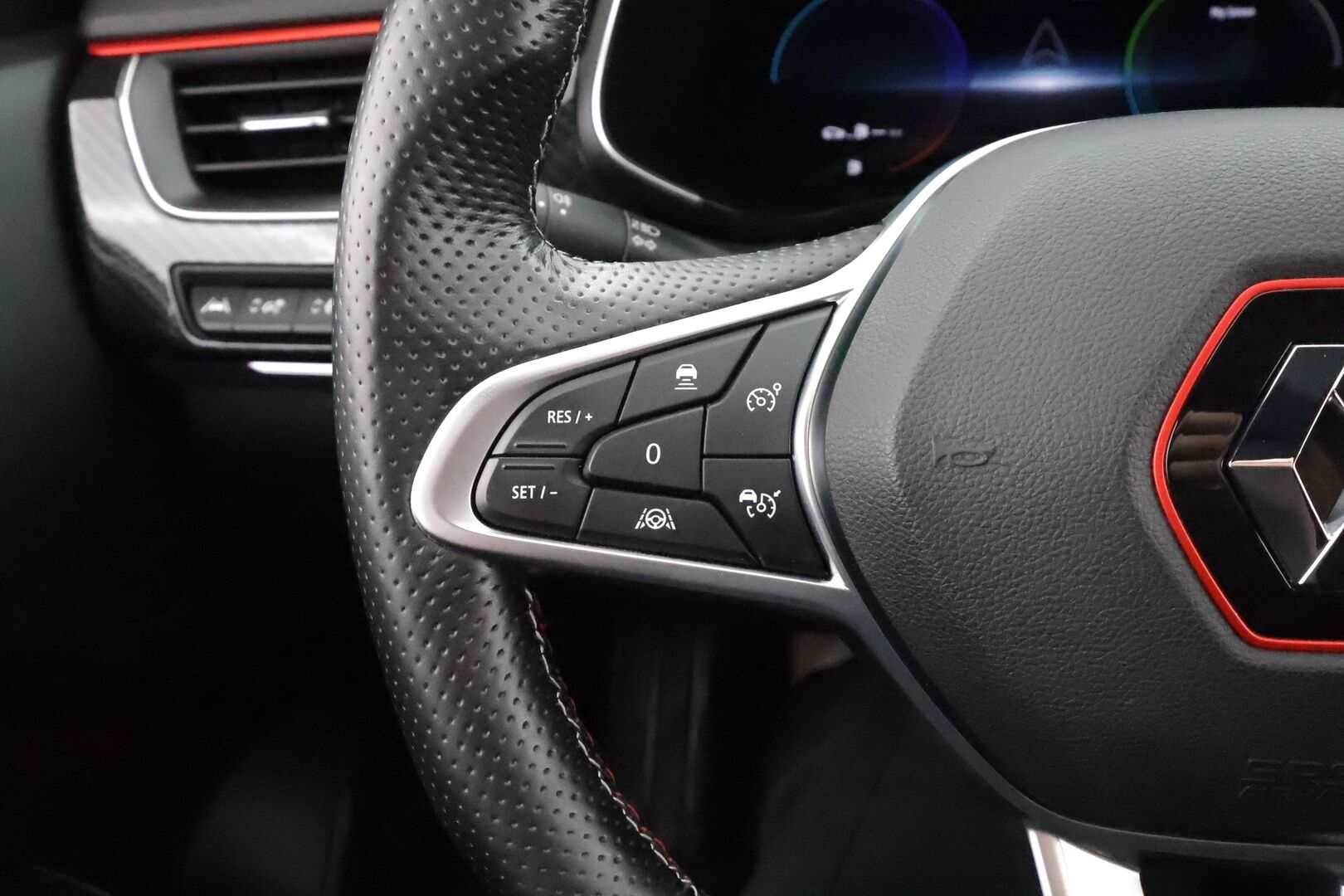 Renault Arkana 2023 E-TECH 145 Hybrid R.S. Line * ACC / Nahkasisusta / LED / P.Kamera / Sähköpenkit / Navi / Kaistavahti / Keyless * - Suomi-auto / Kahdet renkaat aluvanteilla - HULLUT AVAJAISHULINAT KORKOTARJOUS 3,29 %