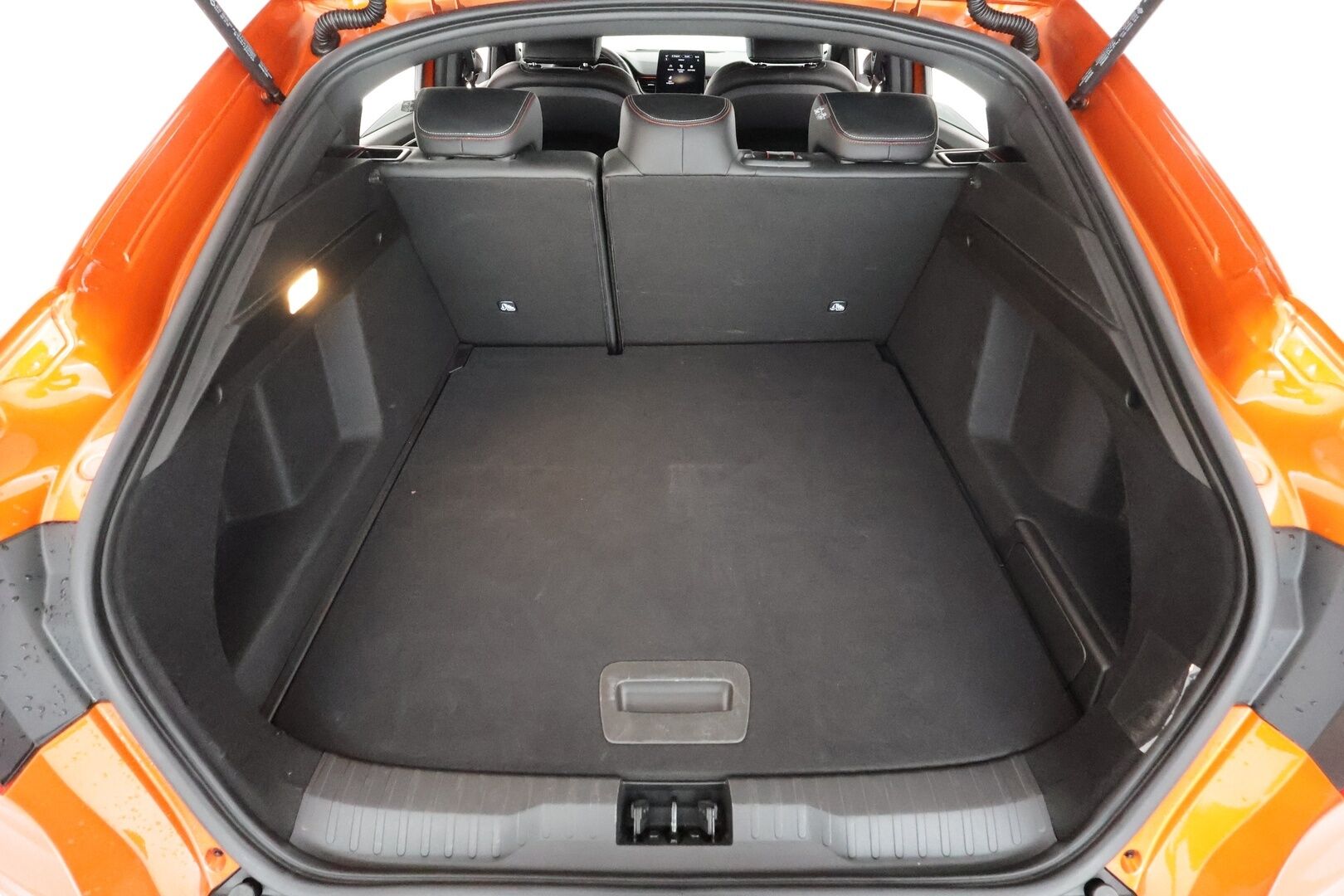 Renault Arkana 2023 E-TECH 145 Hybrid R.S. Line * ACC / Nahkasisusta / LED / P.Kamera / Sähköpenkit / Navi / Kaistavahti / Keyless * - Suomi-auto / Kahdet renkaat aluvanteilla - HULLUT AVAJAISHULINAT KORKOTARJOUS 3,29 %