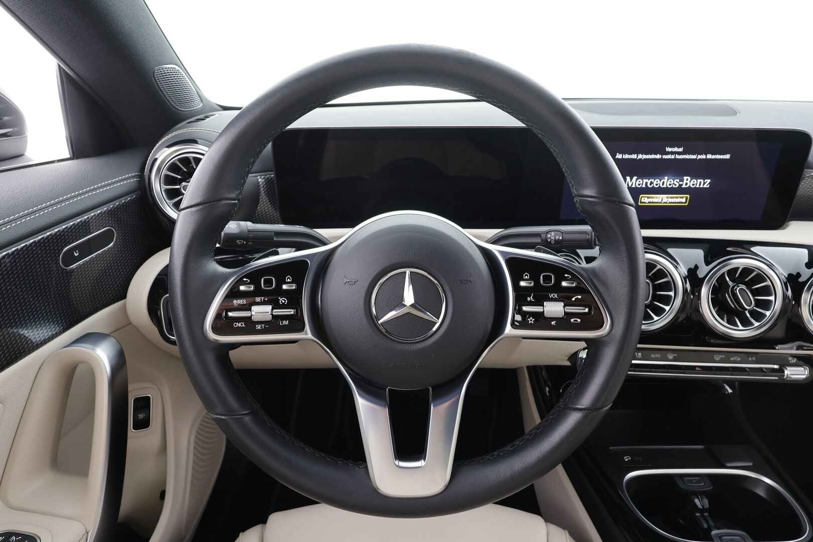 Mercedes-Benz CLA 2022 200 d 4MATIC A Business - | Suomiauto | Koukku | LED High Performance | Widescreen | P.kamera | Nahat | Apple&Android | Kahdet renkaat ja vanteet |