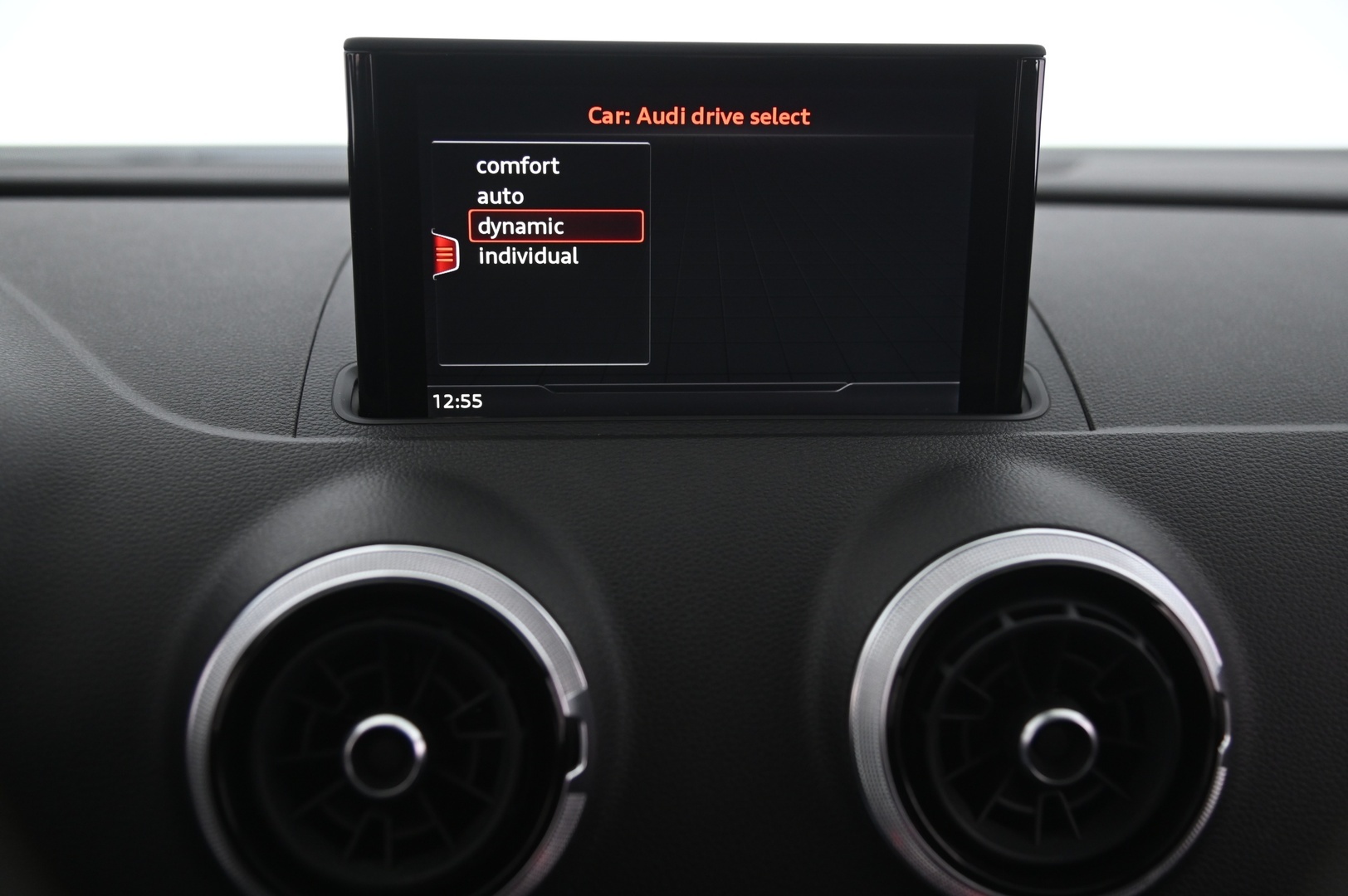 Audi A3 2017 Sportback e-tron S-line - S-line | P.kamera | LED | Keyless | 2 renkaat aluvanteilla
