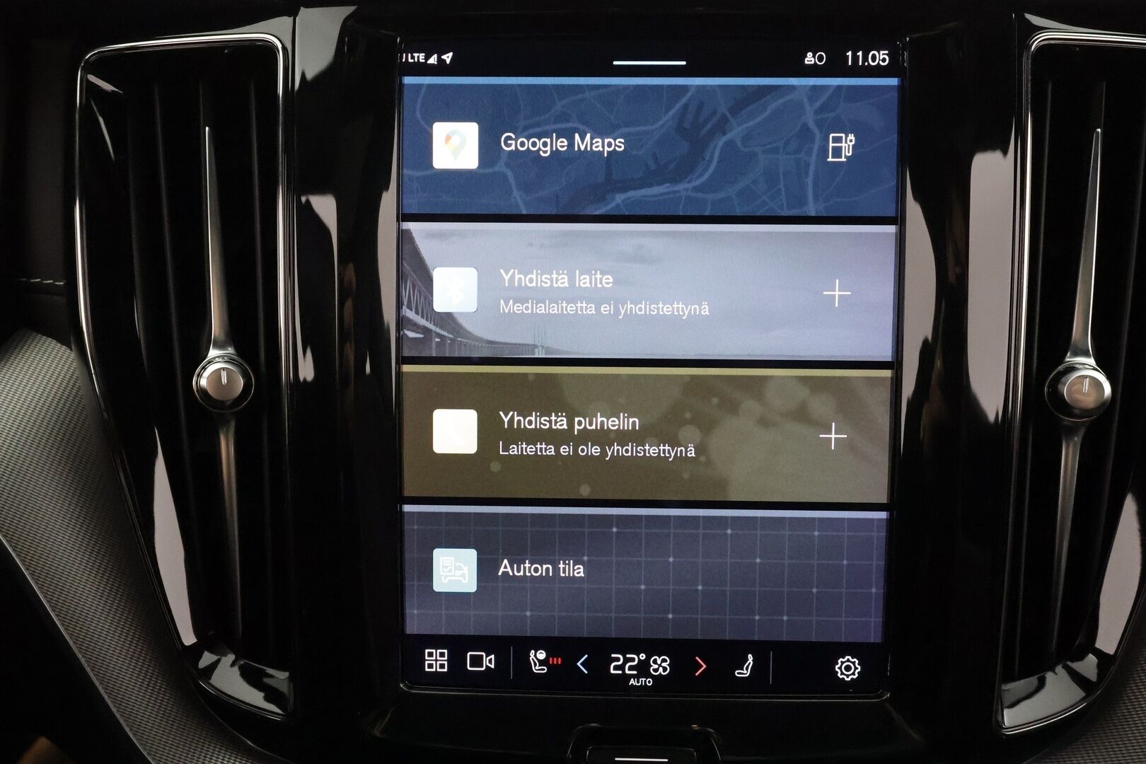 Volvo XC60 2022 T6 AWD Long Range R-Design Edition aut * ACC / P.kamera / Full LED / Webasto / Navi / Muistipenkki / Panorama / Facelift * - Akku kuntotarkastettu SoH 96% / Kahdet OEM vanteet / Merkkihuollettu