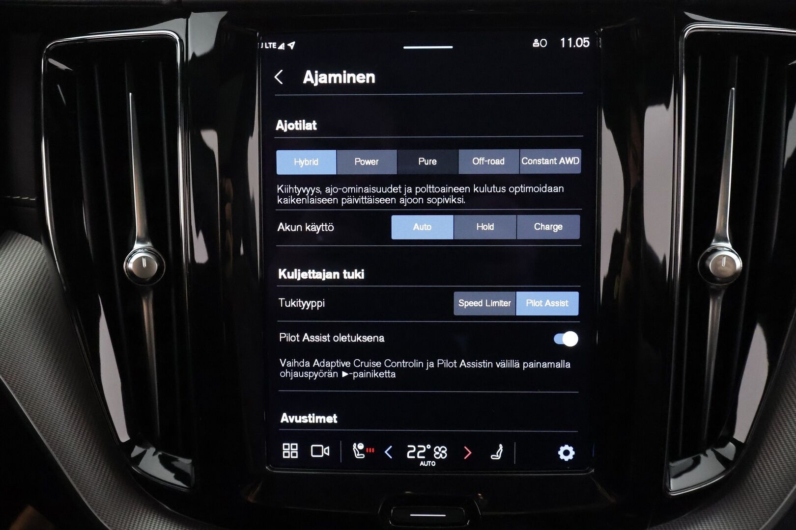 Volvo XC60 2022 T6 AWD Long Range R-Design Edition aut * ACC / P.kamera / Full LED / Webasto / Navi / Muistipenkki / Panorama / Facelift * - KATSO MIHIN HINTAAN Facelift! / SoH 96% / Kahdet OEM vanteet / Merkkihuollettu