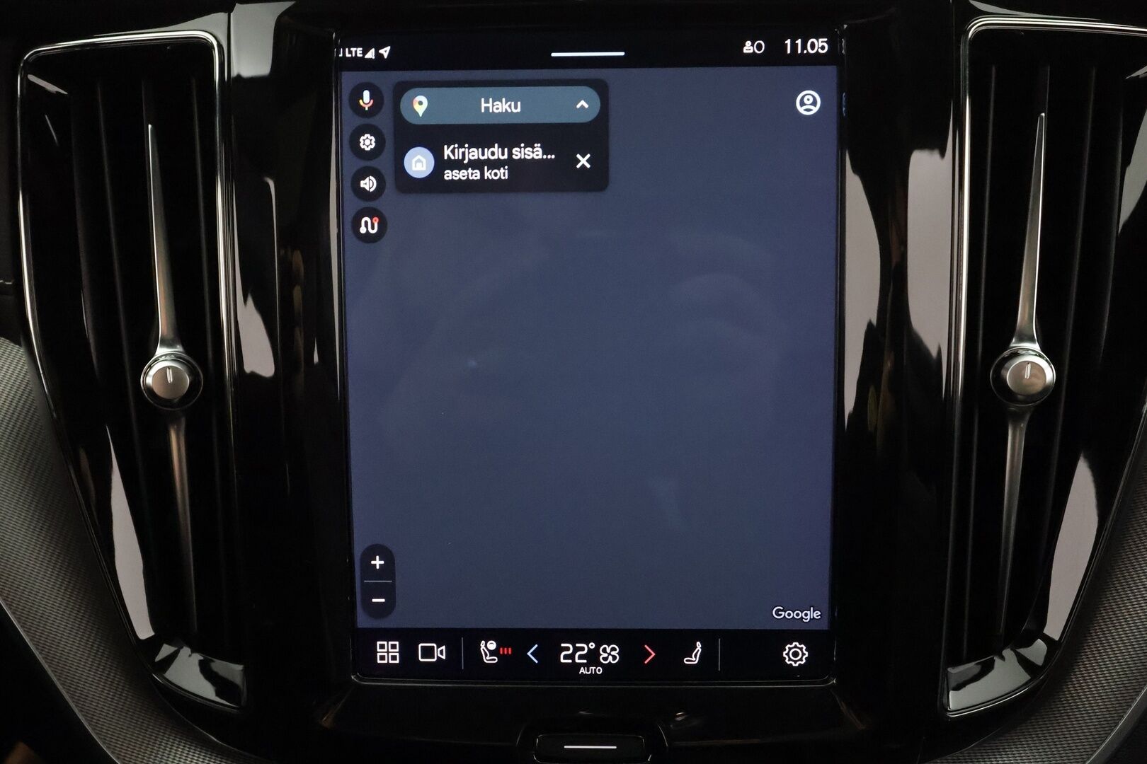 Volvo XC60 2022 T6 AWD Long Range R-Design Edition aut * ACC / P.kamera / Full LED / Webasto / Navi / Muistipenkki / Panorama / Facelift * - KATSO MIHIN HINTAAN Facelift! / SoH 96% / Kahdet OEM vanteet / Merkkihuollettu