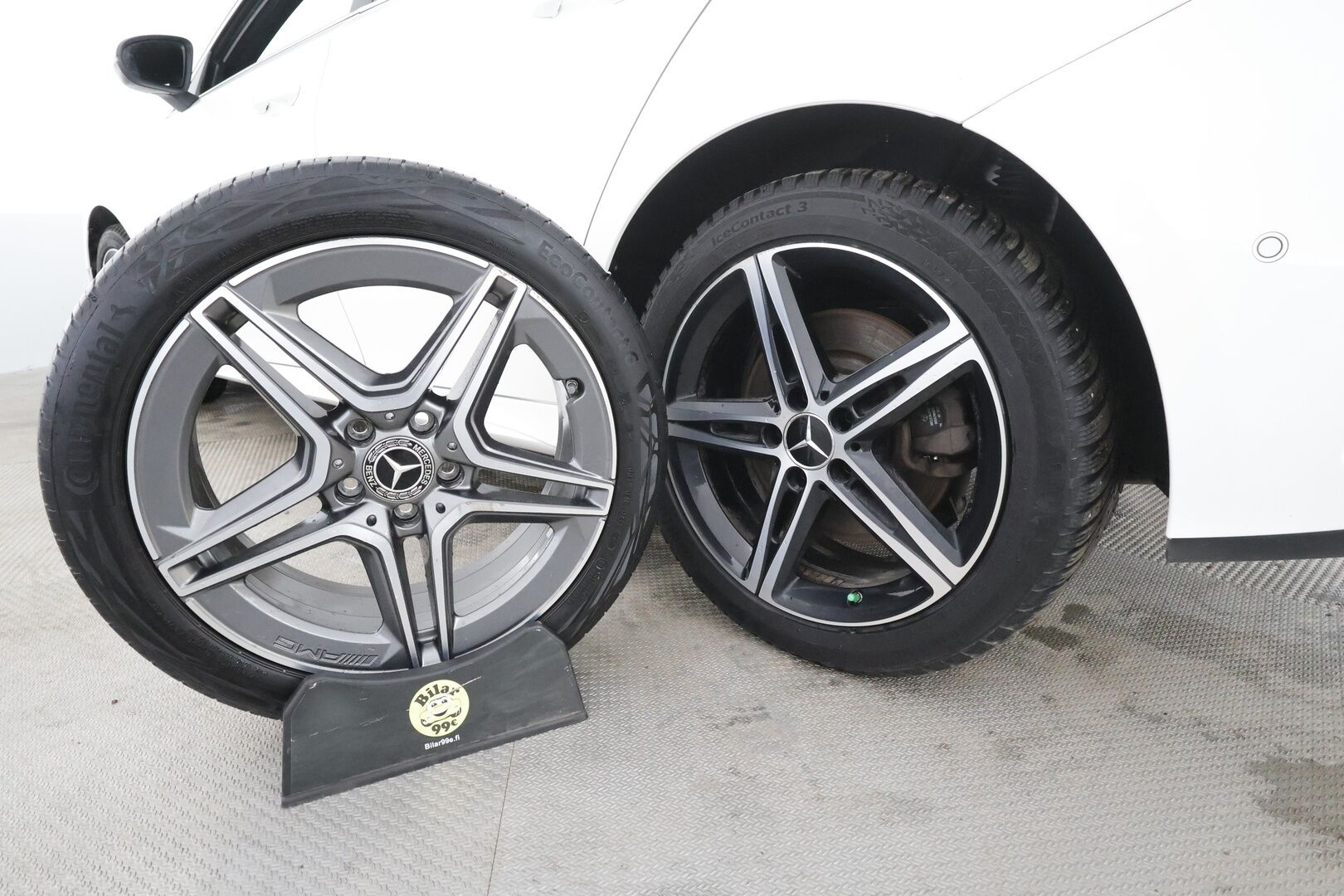 Mercedes-Benz A 2023 250 e A Business AMG Edition * Widescreen / Vakkari / LED / Sporttipenkit / P.kamera / Apple&Android * - 1.Om Suomi-auto / Kahdet renkaat ja vanteet - HULLUT AVAJAISHULINAT KORKOTARJOUS 3,29 %