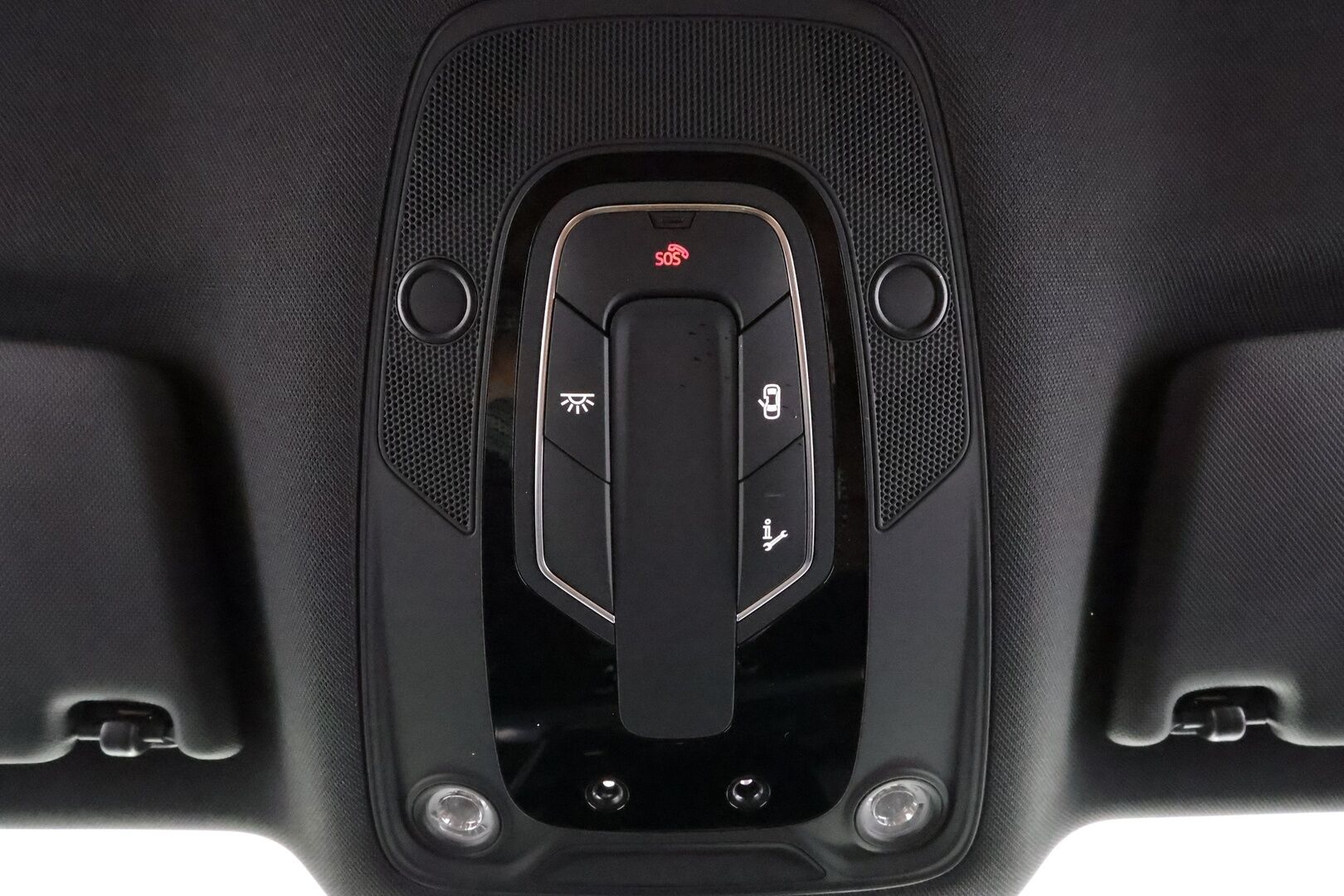 Audi Q5 2023 S line 55 TFSI e 270 kW quattro S tronic Electrified Edition *Koukku / ACC / Matrix-LED / Kamera /  Ilma-alusta / Keyless / Sportnahat * - SOH 98.6% / 1-om Suomi-auto / Kahdet renkaat + vanteet / Merkkihuollot / Huollettu 150tkm