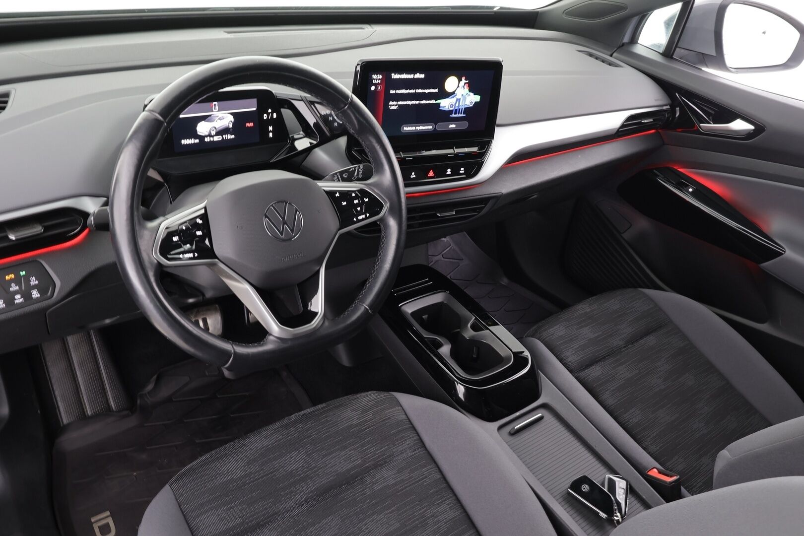 Volkswagen ID.4 2023 Pro Performance 150kW * ILP / Koukku / ACC / LED / P.tutkat / Navi / Kaistavahti / Digimittaristo * - 1-om Suomi-auto / Akku kuntotarkastettu SoH 94,7% /  2x Latauskaapelit / Kahdet renkaat / Merkkihuollettu! - HULLU BLACKWEEK KORKOTARJOUS 2,49%